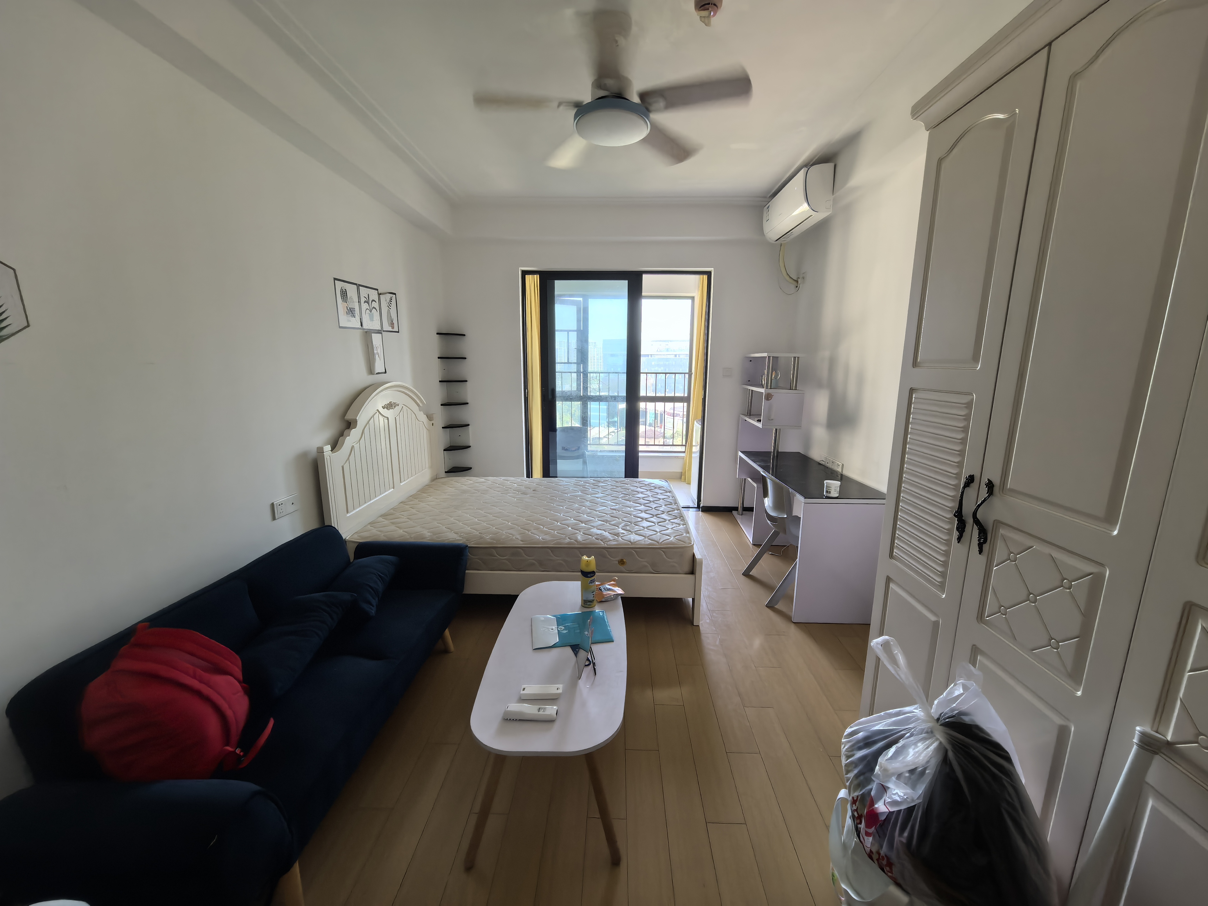 中海新城熙岸（中信新城五期）  1室1厅1卫    1200.0元/月户型图