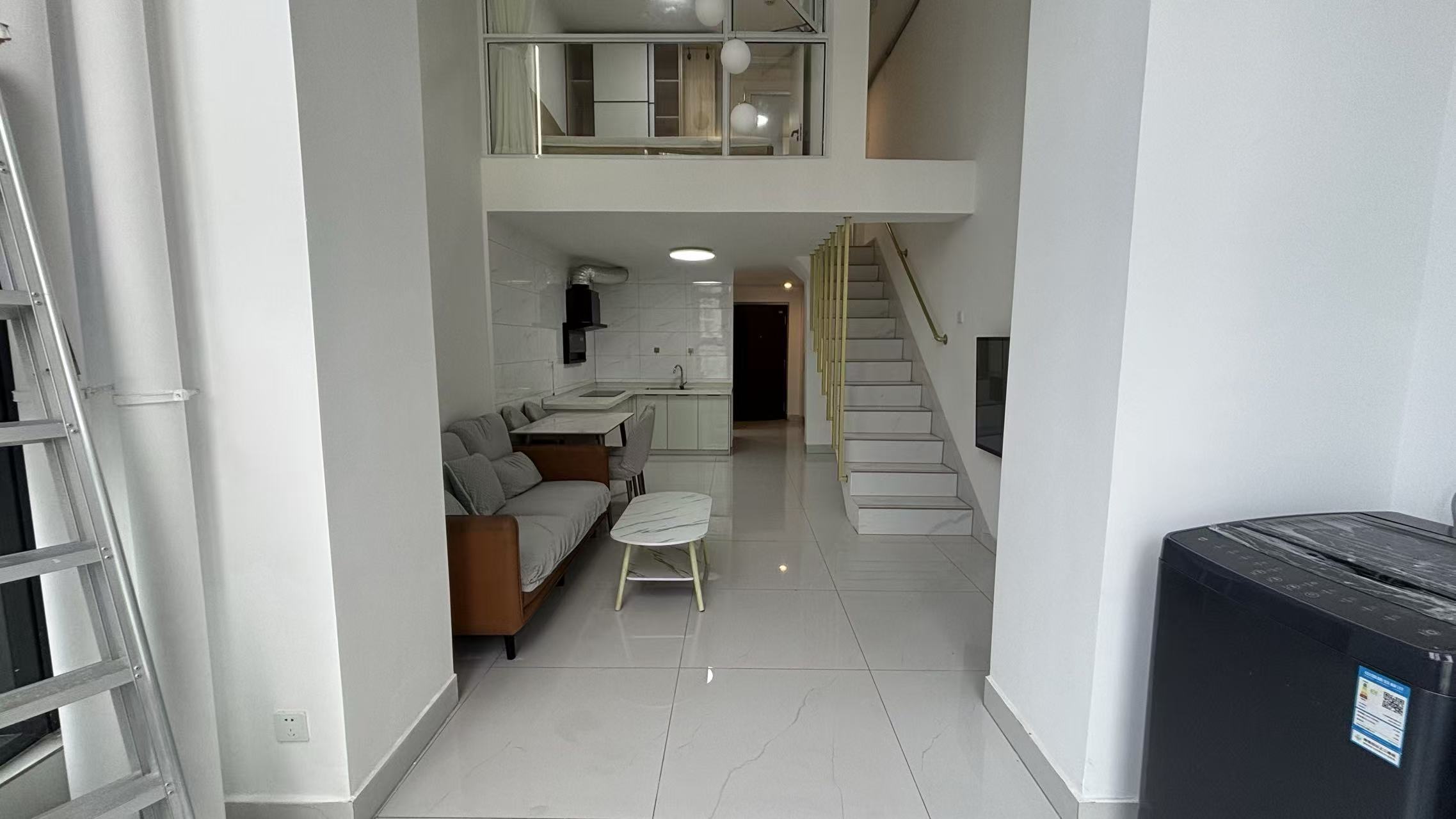 远大购物广场 1室1厅1卫 1800.0元/月 远大购物广场 1室1厅1卫 1800.0元/月户型图