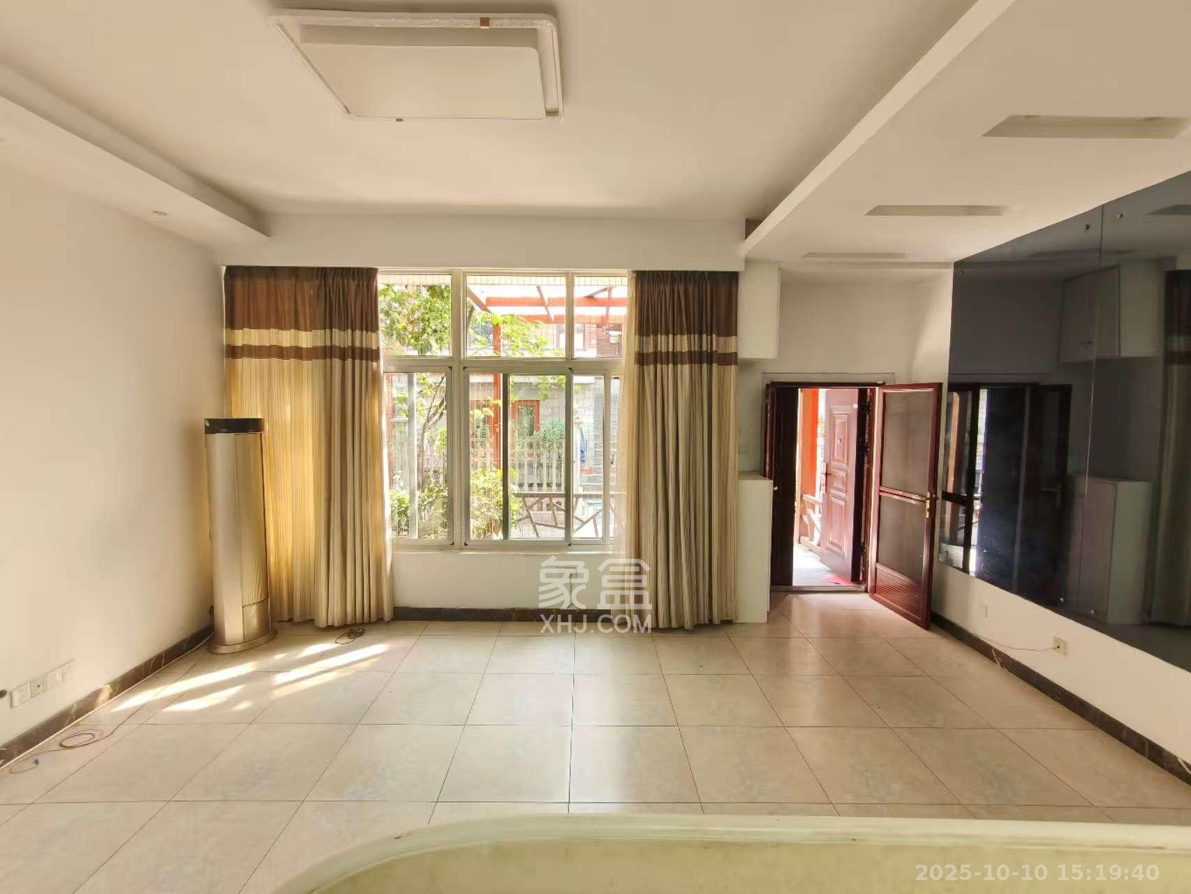 幸福里(幸福里一期) 5室2厅3卫 4800.0元/月 幸福里(幸福里一期) 5室2厅3卫 4800.0元/月室内图