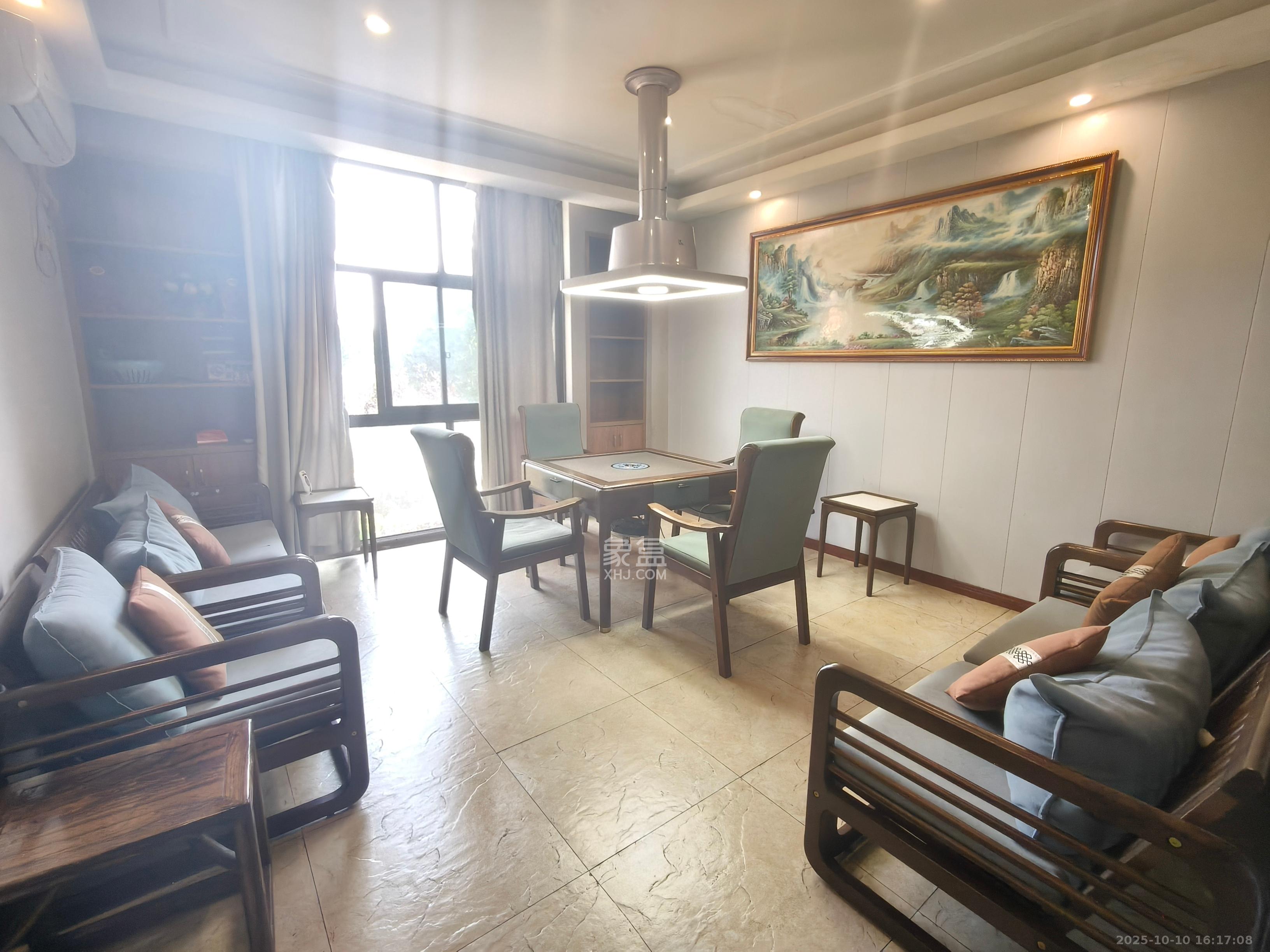 康桥长郡   95.0㎡      35000.0元/月室内图