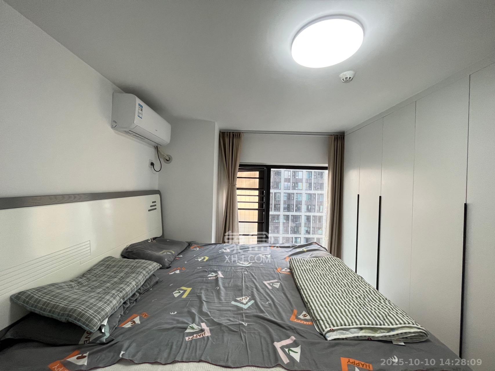 新城悦隽公园  2室1厅1卫    1600.0元/月室内图