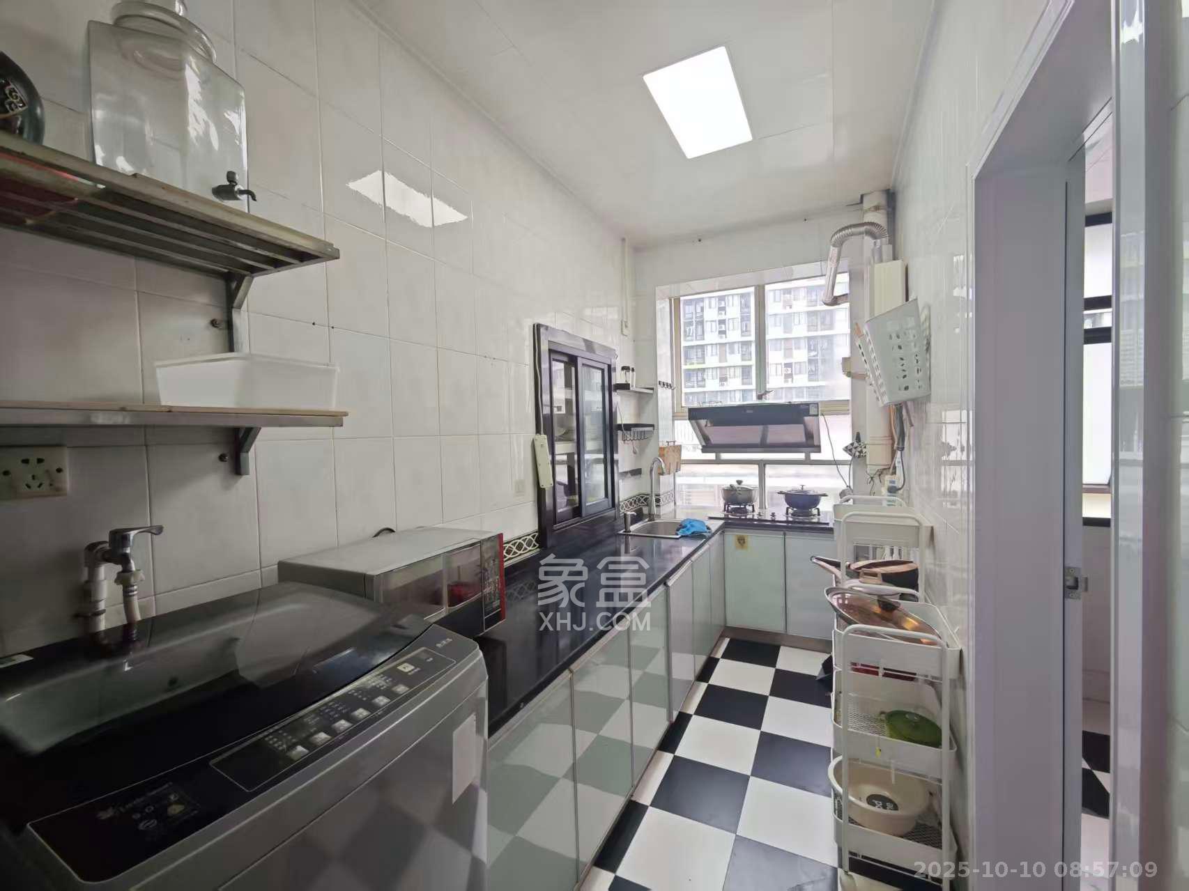 通程物流宿舍 2室1厅1卫 1500.0元/月 通程物流宿舍 2室1厅1卫 1500.0元/月室内图