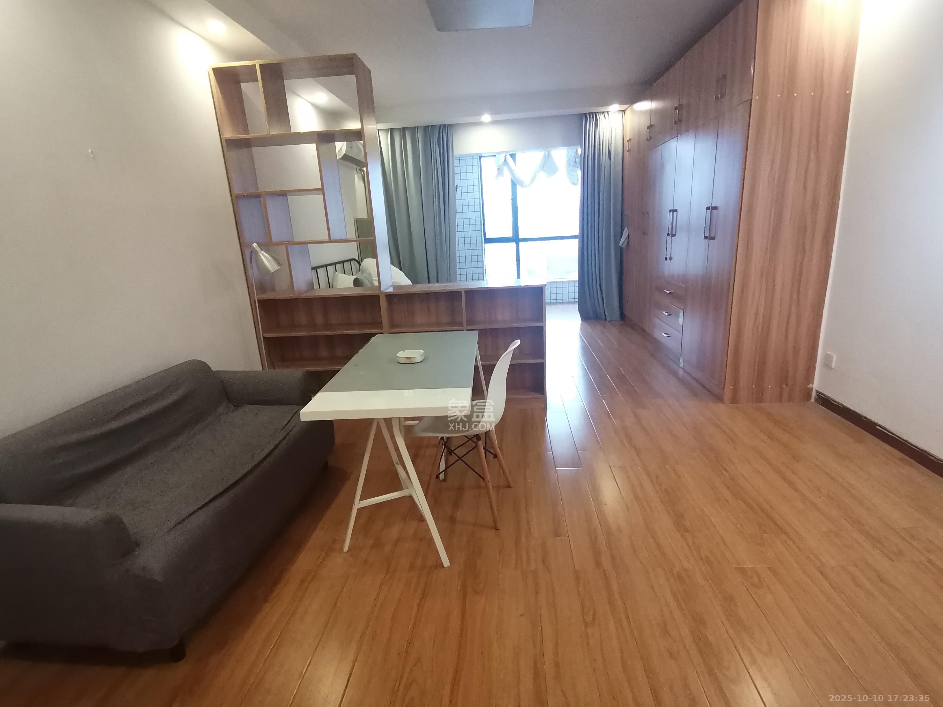 剑桥名门 1室1厅1卫 1500.0元/月 剑桥名门 1室1厅1卫 1500.0元/月室内图