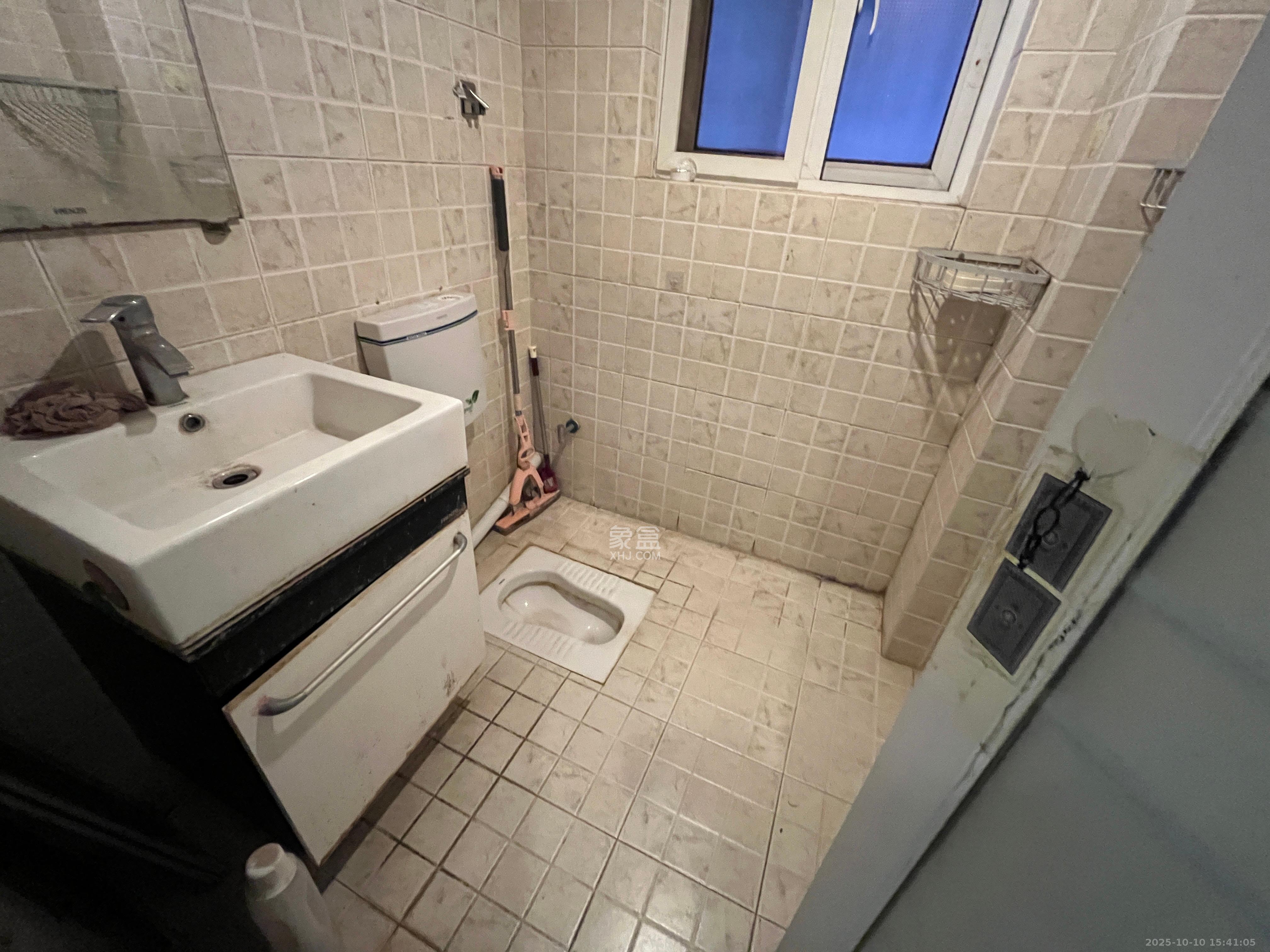 三重星都心  2室1厅1卫    2100.0元/月 三重星都心  2室1厅1卫    2100.0元/月室内图