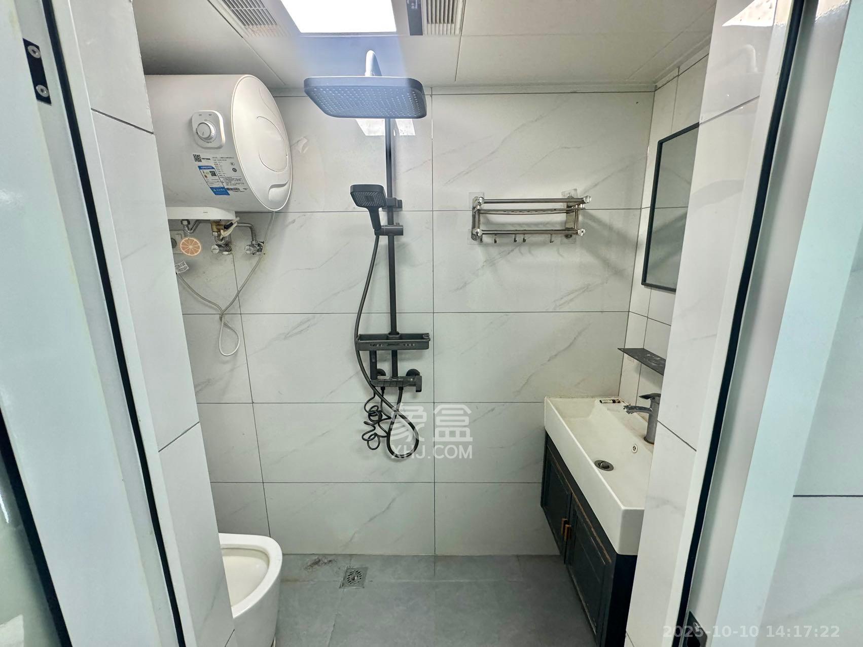 新长海D1站  1室1厅1卫    1550.0元/月 新长海D1站  1室1厅1卫    1550.0元/月室内图