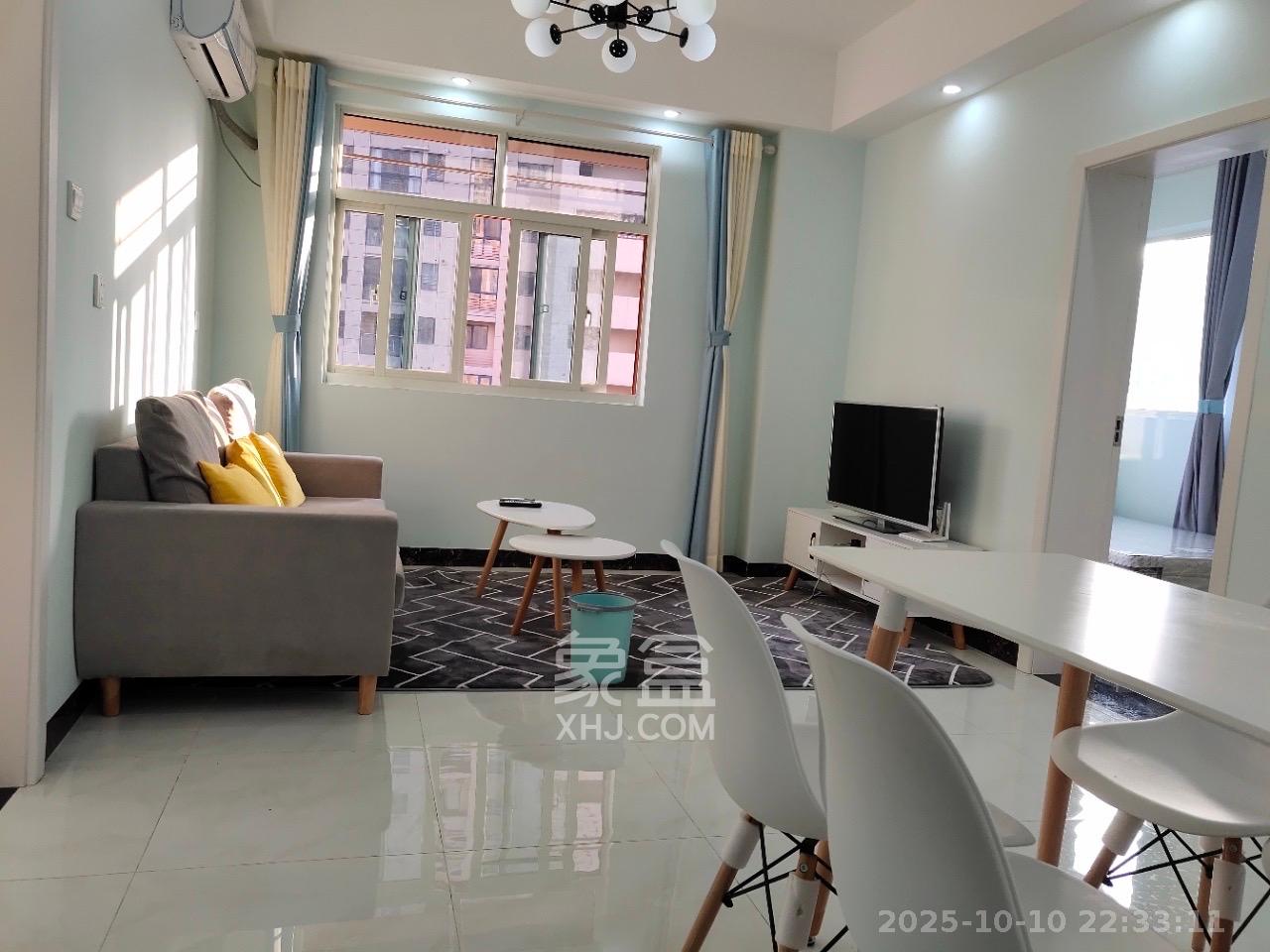 北辰三角洲E4区  3室2厅1卫    3200.0元/月