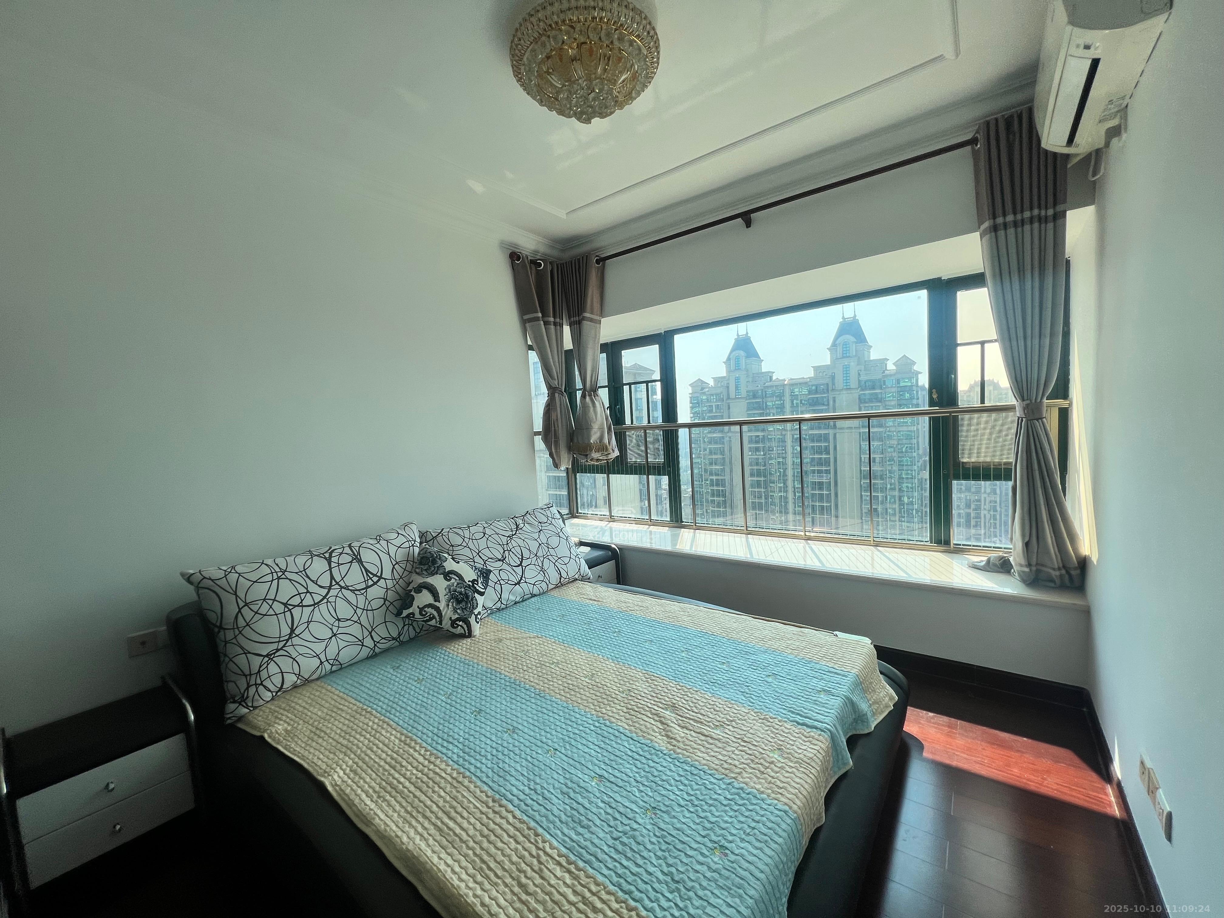 恒大绿洲  2室2厅1卫    2600.0元/月室内图