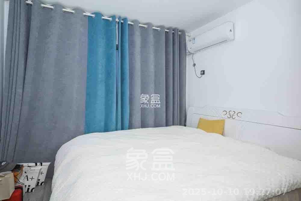 潇湘奥林匹克花园 3室2厅1卫 2600.0元/月 潇湘奥林匹克花园 3室2厅1卫 2600.0元/月室内图