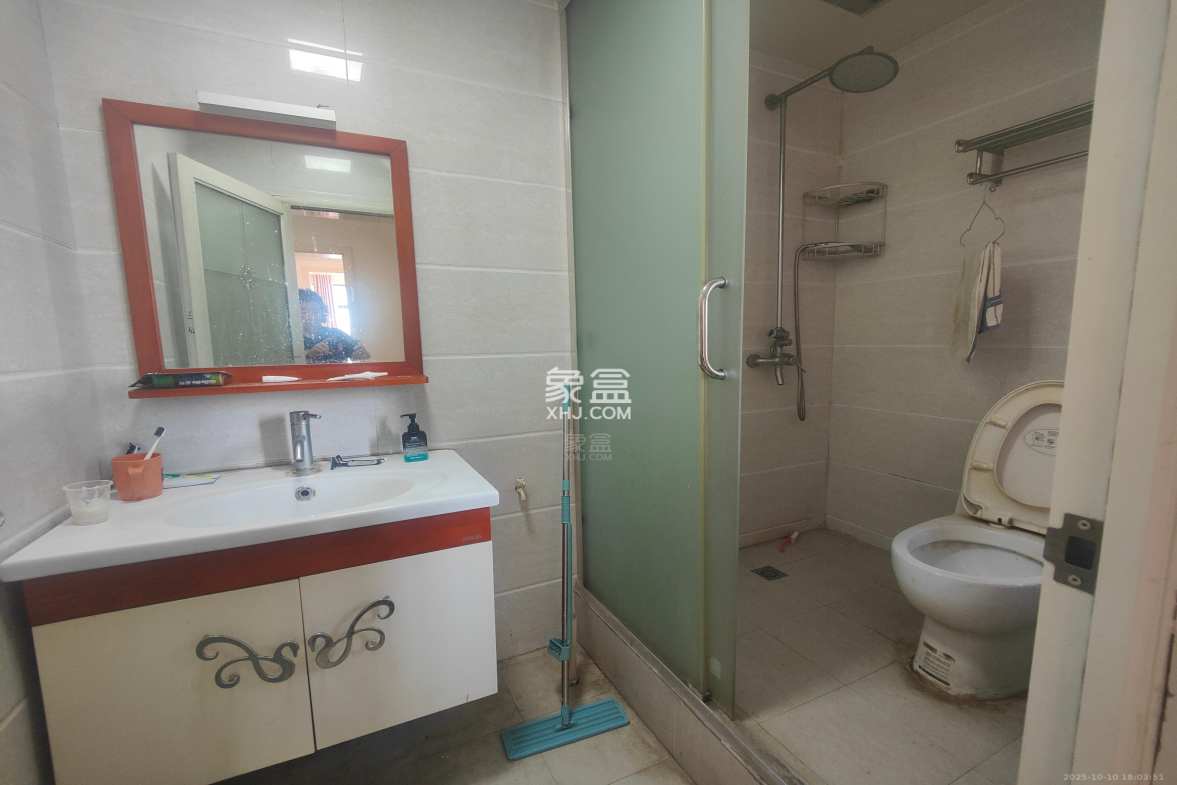 尚格名城香榭丽舍 2室2厅1卫 1500.0元/月 尚格名城香榭丽舍 2室2厅1卫 1500.0元/月室内图