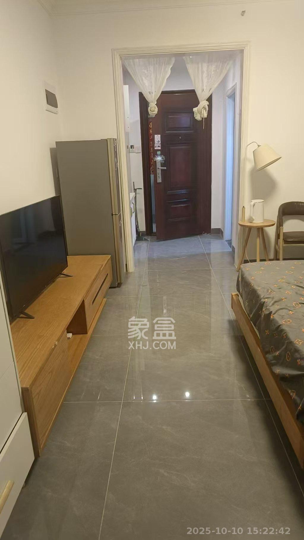 五江天街北区  1室1厅1卫    1400.0元/月室内图