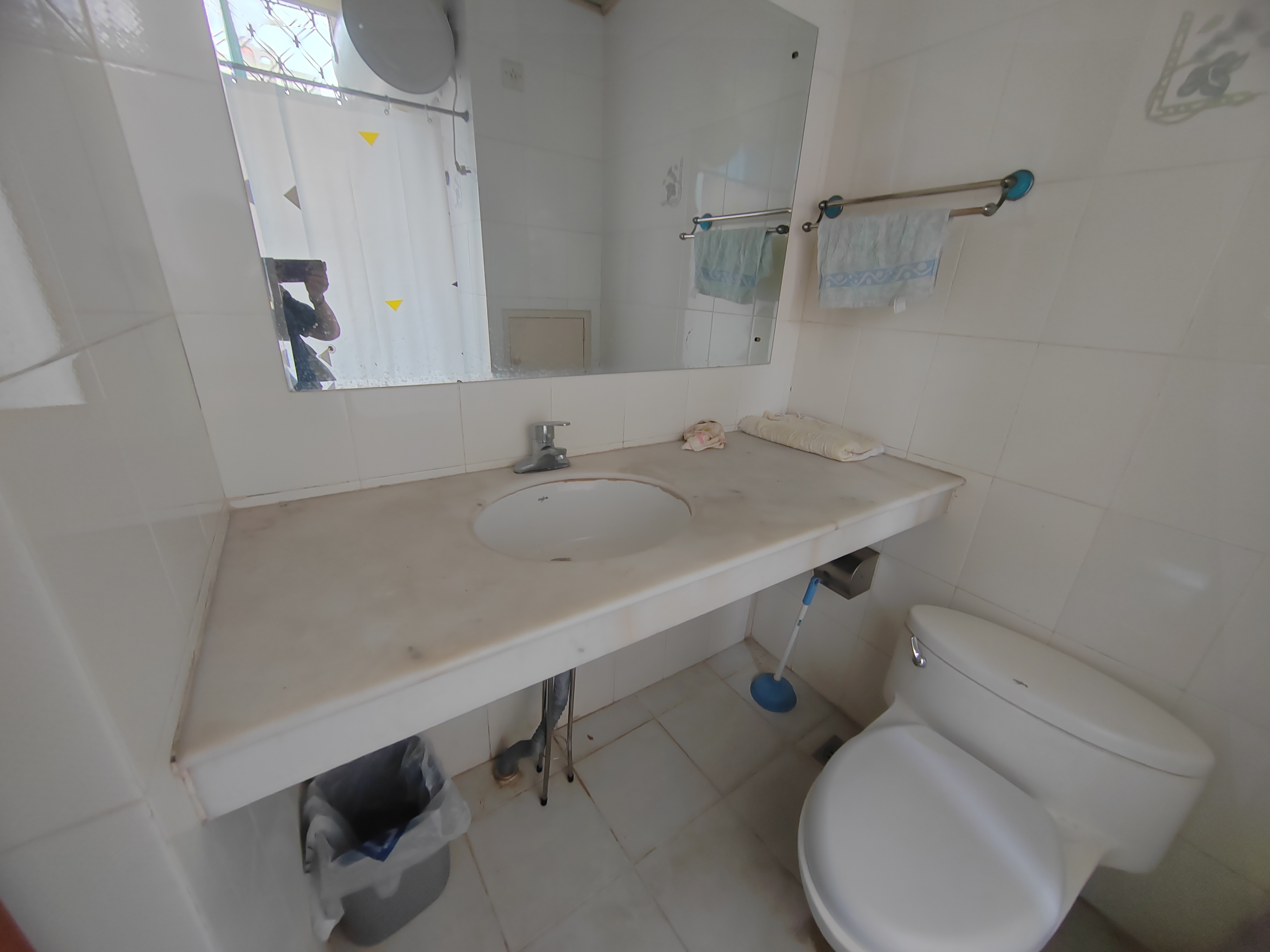 城中城 3室2厅2卫 3000.0元/月 城中城 3室2厅2卫 3000.0元/月室内图