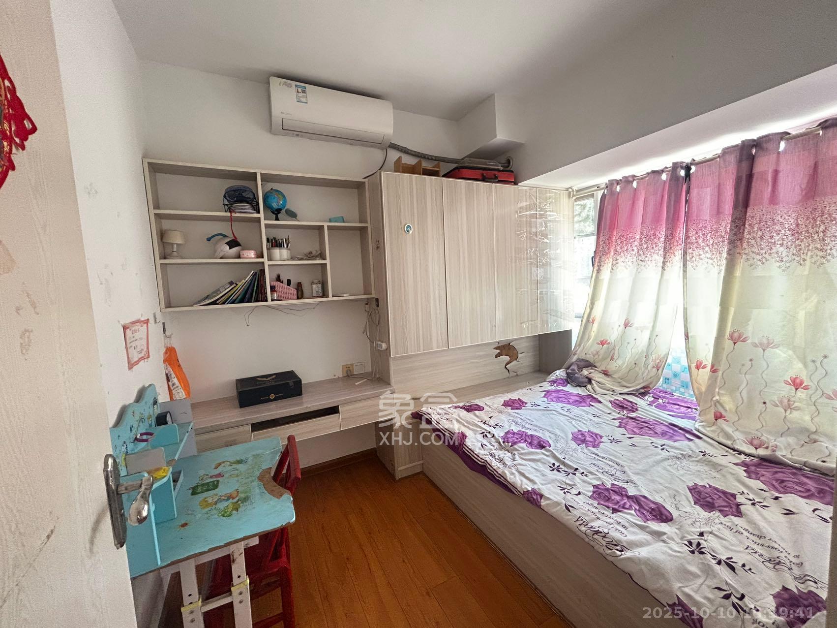 哈佛小镇(五矿哈佛小镇) 3室2厅1卫 1600.0元/月 哈佛小镇(五矿哈佛小镇) 3室2厅1卫 1600.0元/月室内图