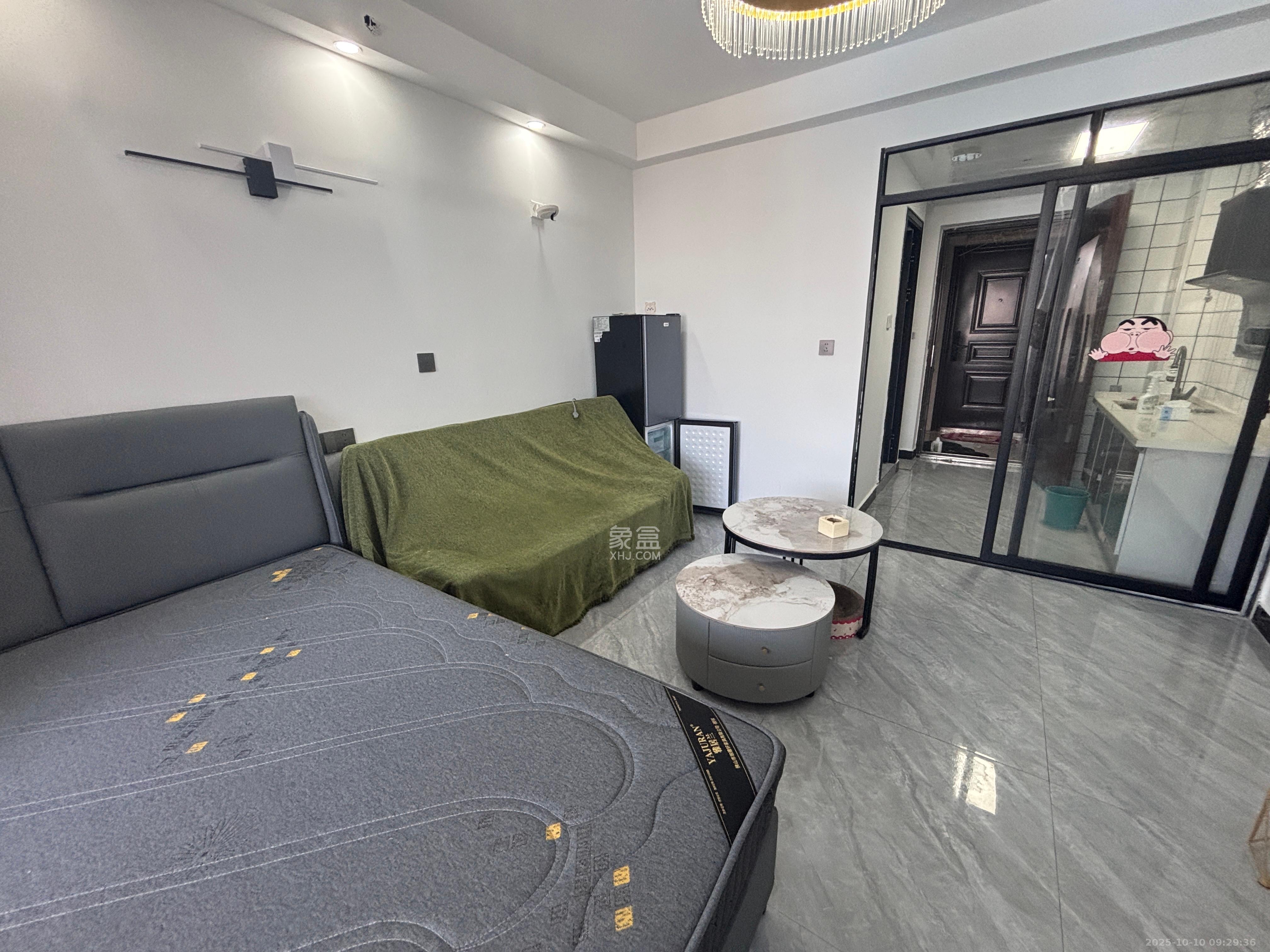 中海珑悦府  1室0厅0卫    1300.0元/月 中海珑悦府  1室0厅0卫    1300.0元/月室内图