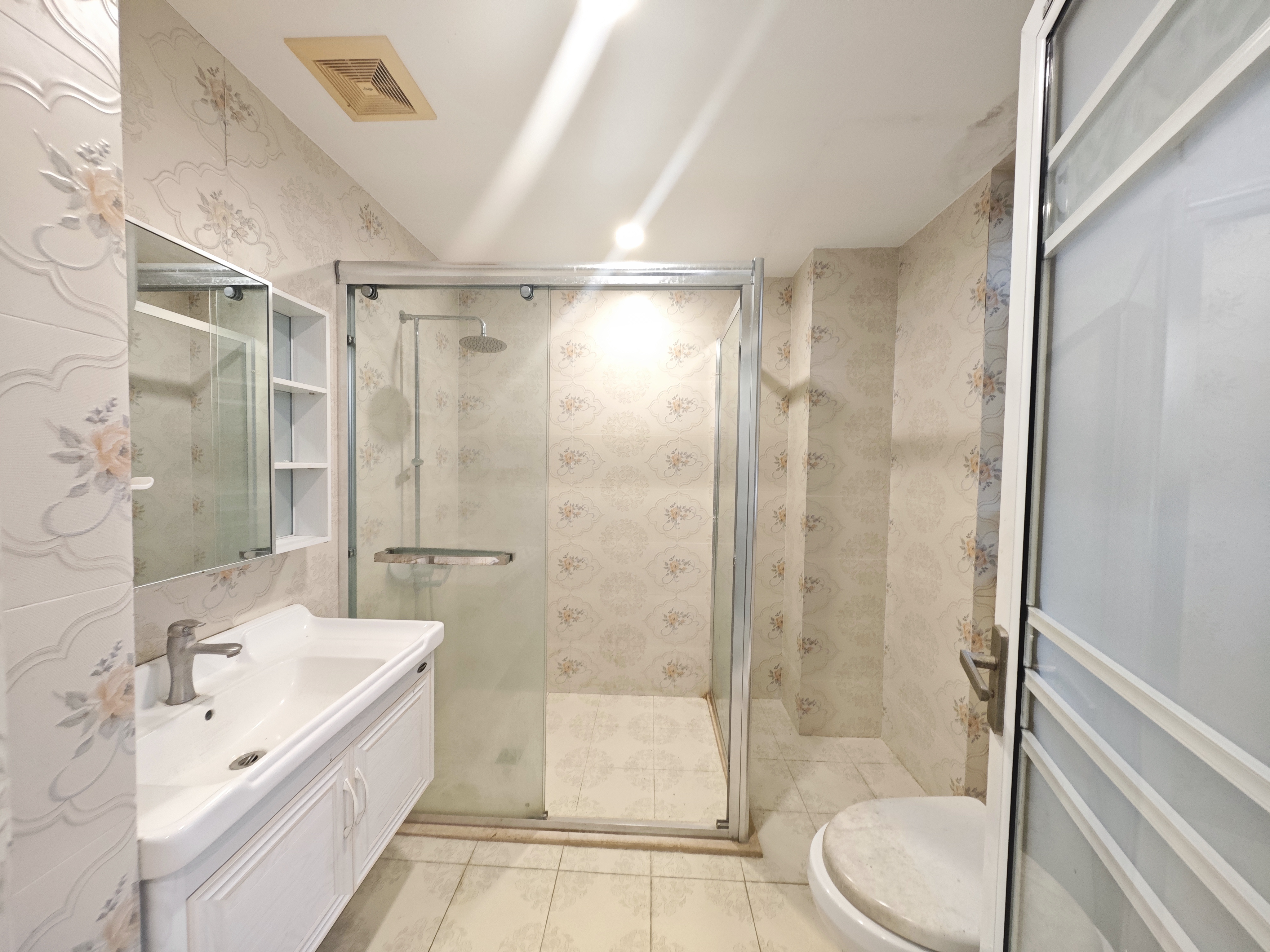 海航豪庭北苑  3室2厅2卫    5000.0元/月室内图