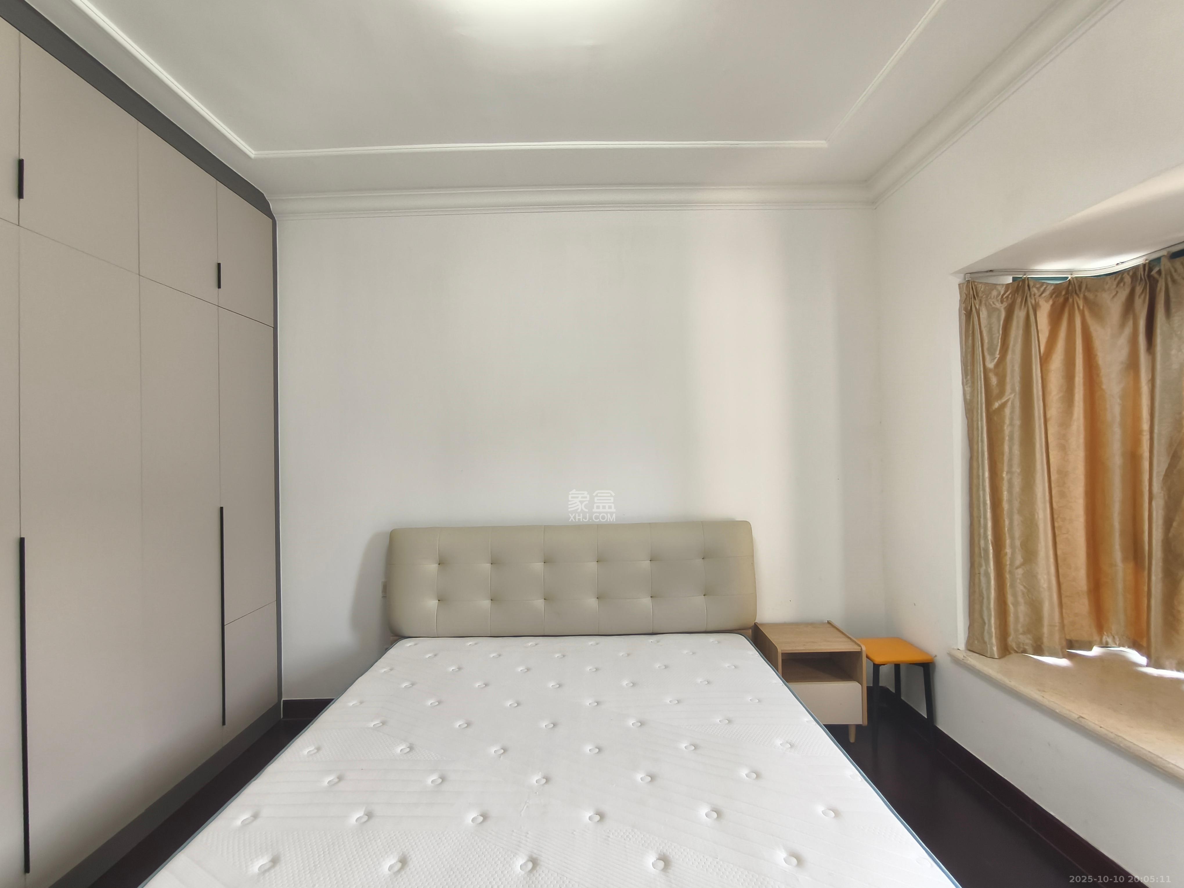 恒大翡翠华庭  2室1厅1卫    2000.0元/月室内图