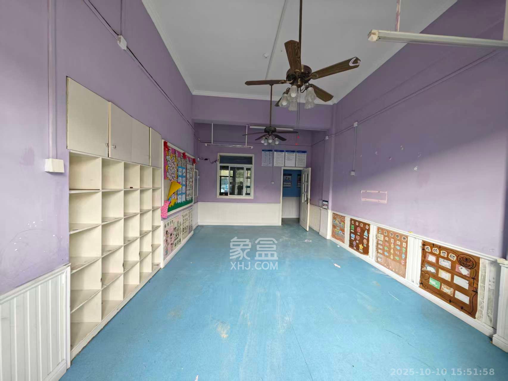 月湖安置小区(马栏山小区)  3室0厅1卫    4000.0元/月 月湖安置小区(马栏山小区)  3室0厅1卫    4000.0元/月室内图