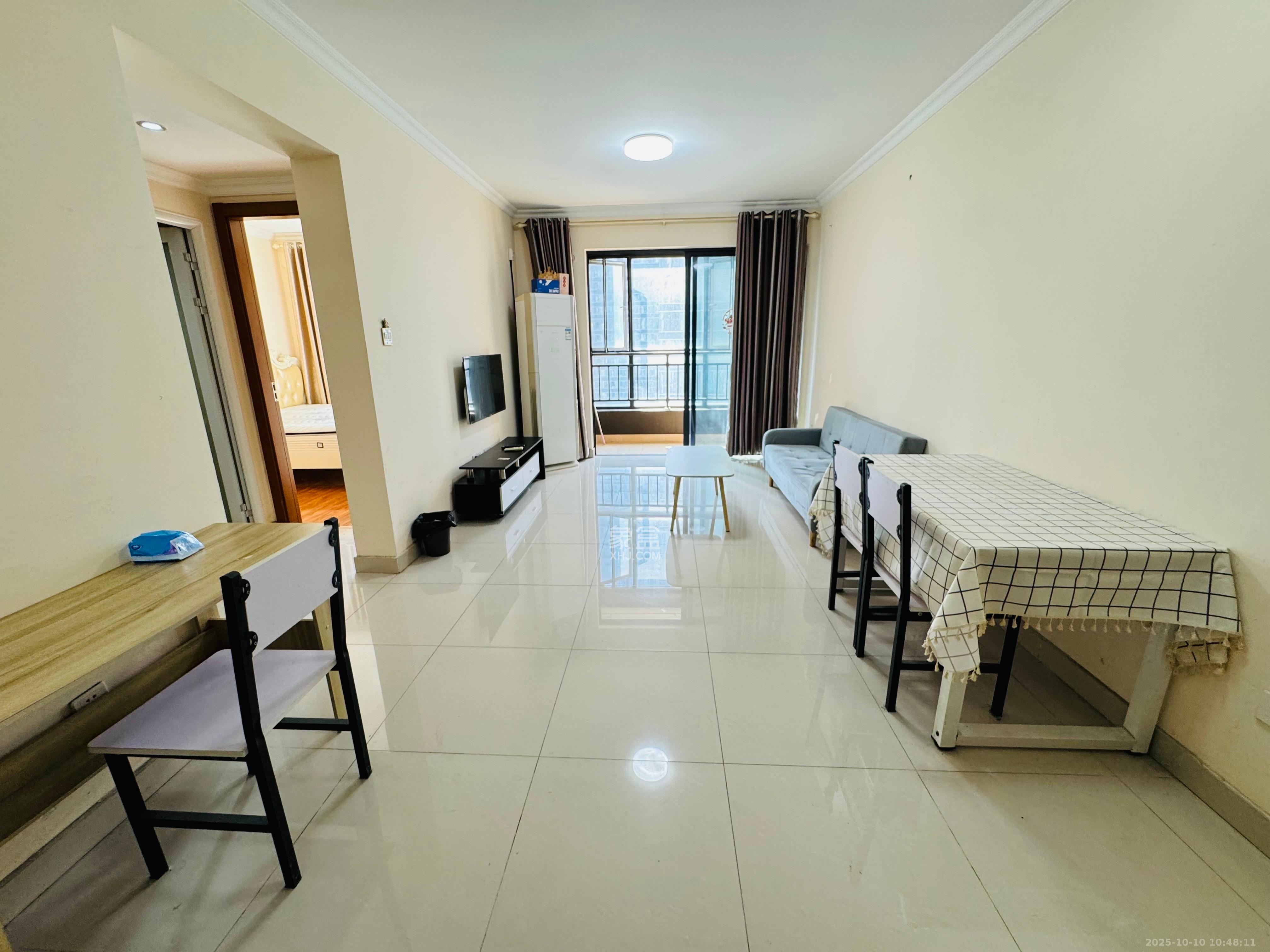 协信星澜汇  2室2厅1卫    2200.0元/月室内图