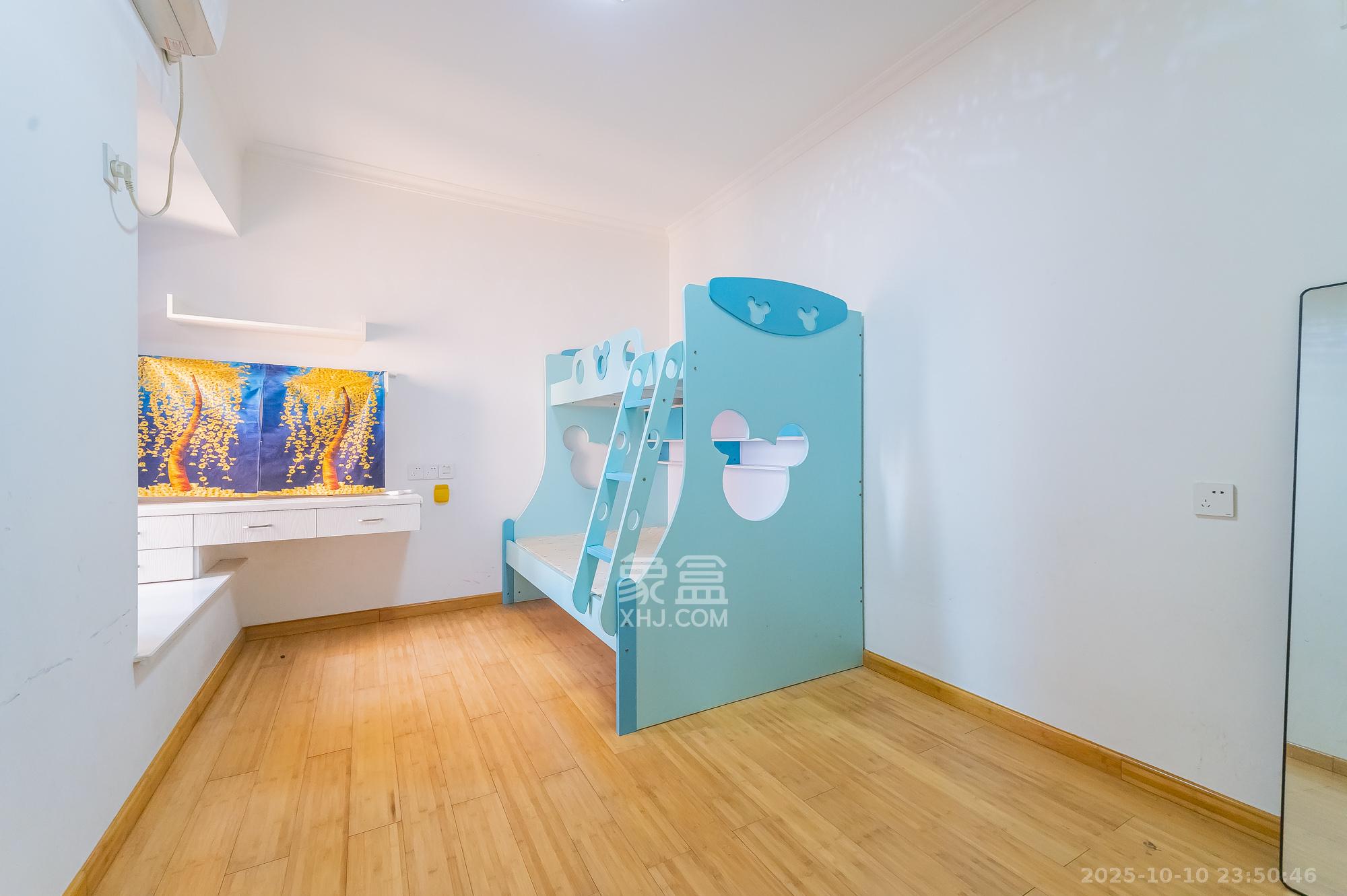 海伦春天 2室1厅1卫 51.8万 海伦春天 2室1厅1卫 51.8万卧室