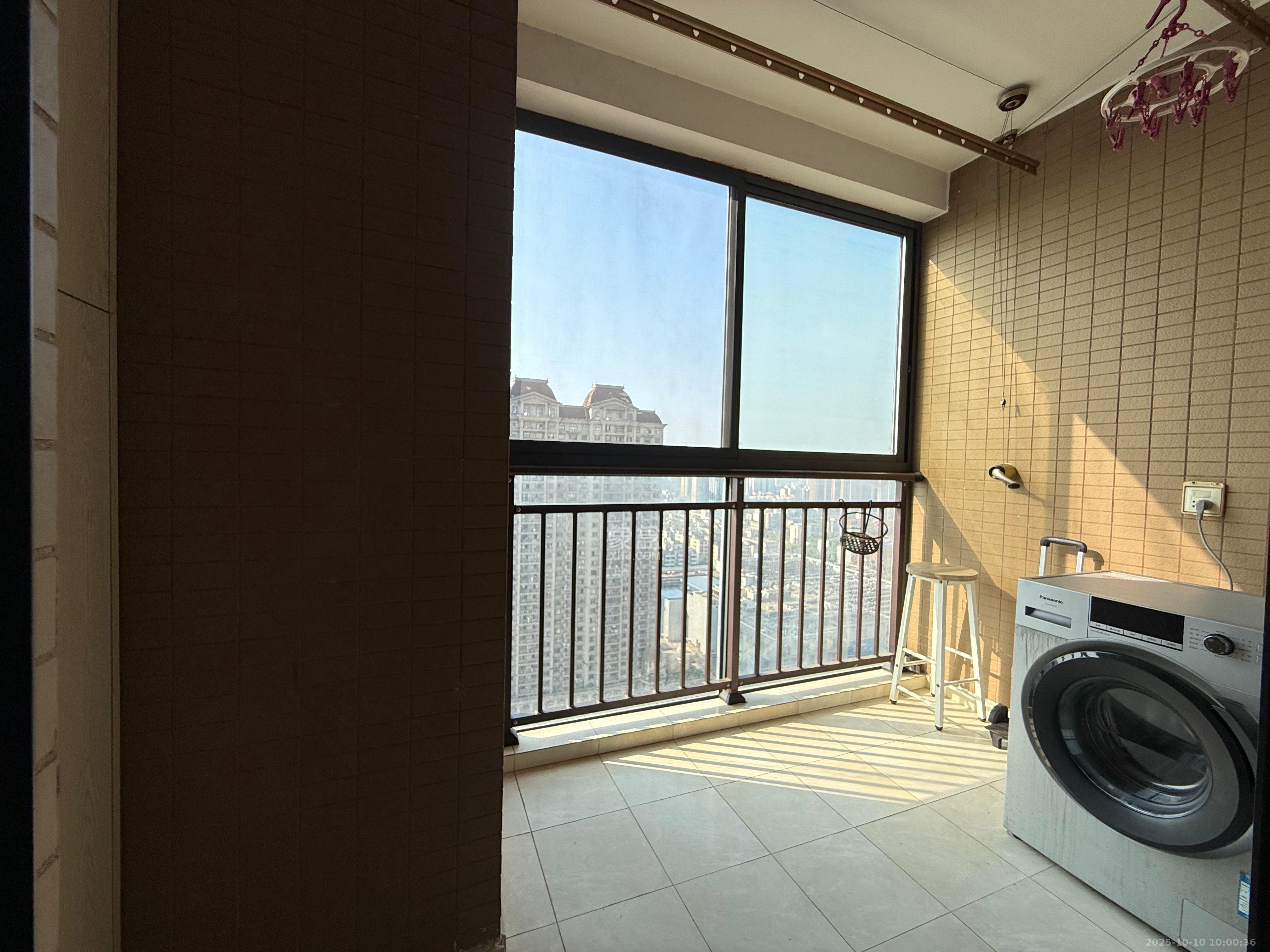 万博汇  2室2厅1卫    3000.0元/月 万博汇  2室2厅1卫    3000.0元/月室内图