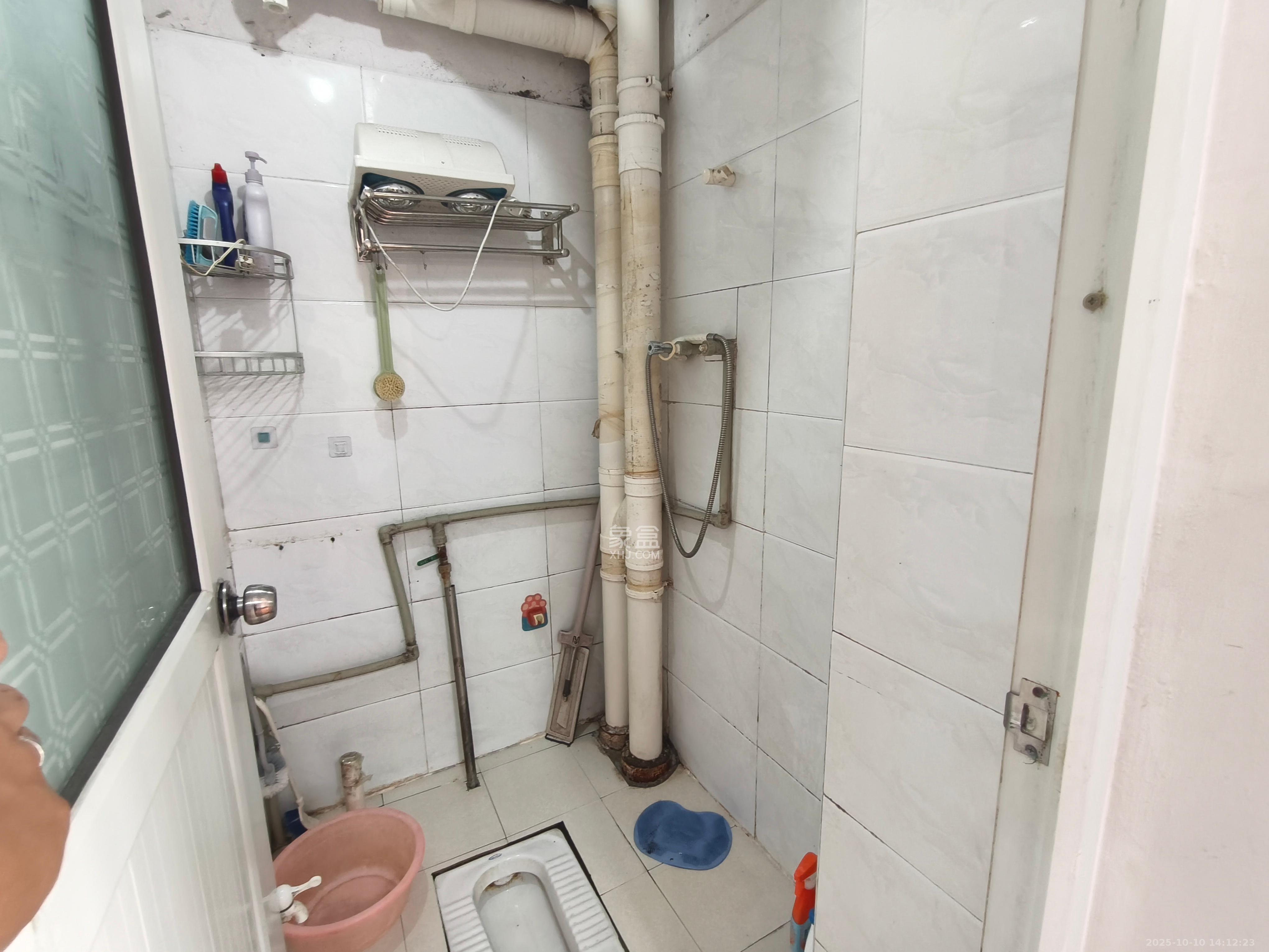 新芙蓉之都 1室1厅1卫 1500.0元/月 新芙蓉之都 1室1厅1卫 1500.0元/月室内图