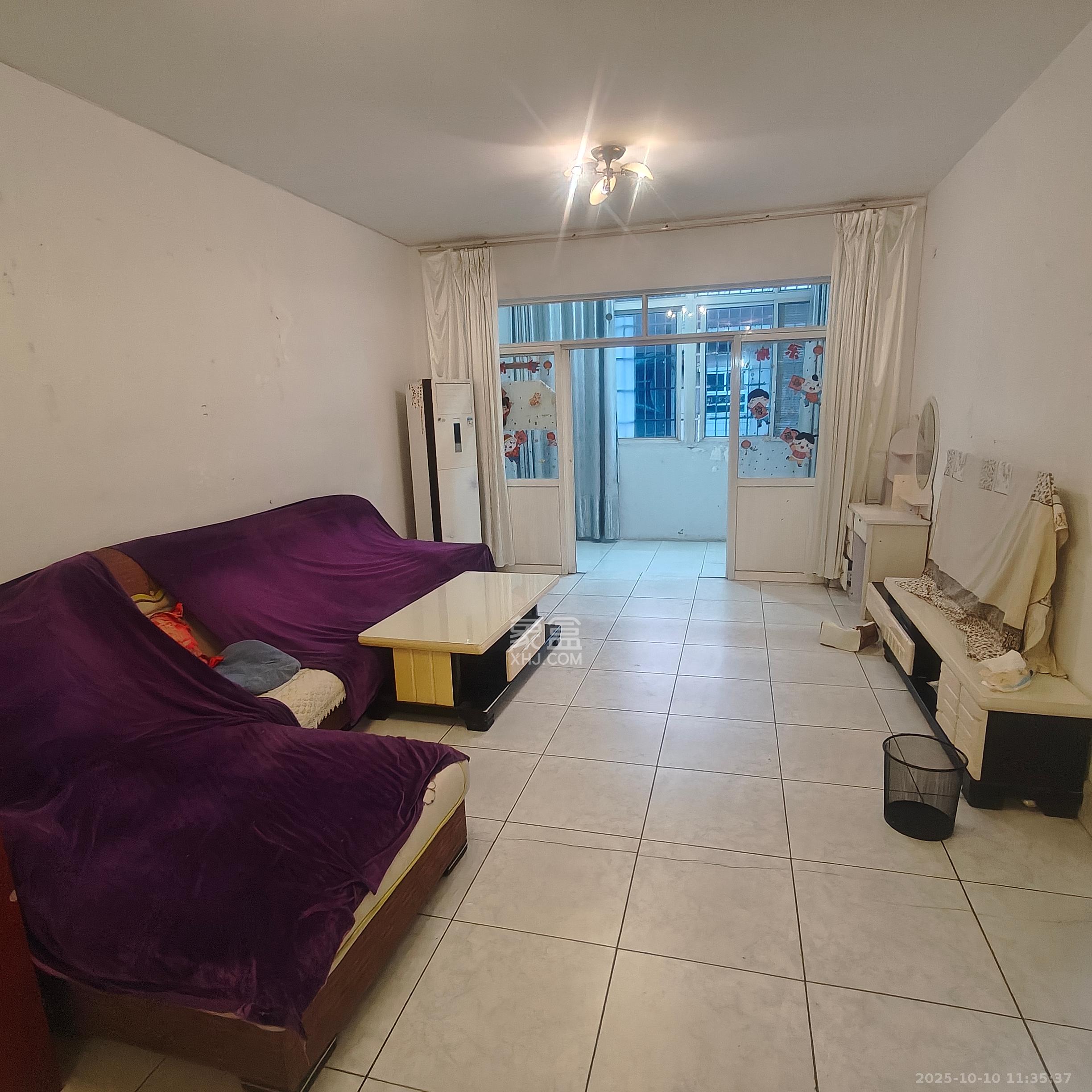 荷花园电信宿舍(天辰荷花苑)  2室1厅1卫    1600.0元/月 荷花园电信宿舍(天辰荷花苑)  2室1厅1卫    1600.0元/月