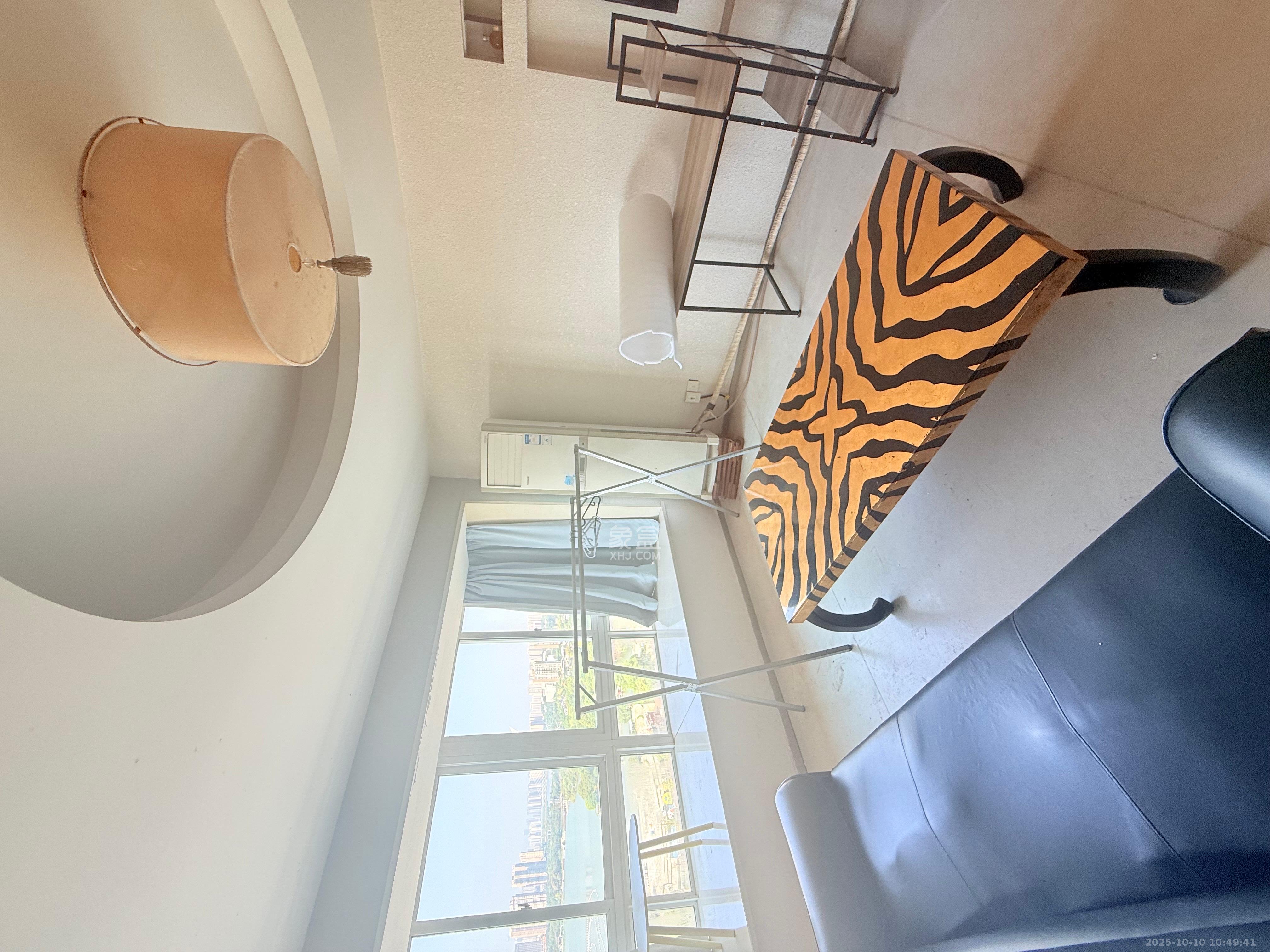 月湖兰庭  2室1厅1卫    2000.0元/月 月湖兰庭  2室1厅1卫    2000.0元/月室内图