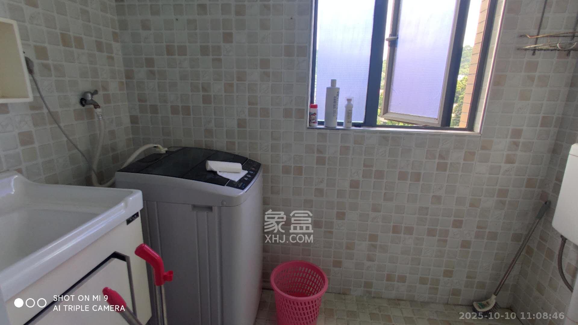 杜鹃文苑  1室1厅1卫    1600.0元/月 杜鹃文苑  1室1厅1卫    1600.0元/月室内图