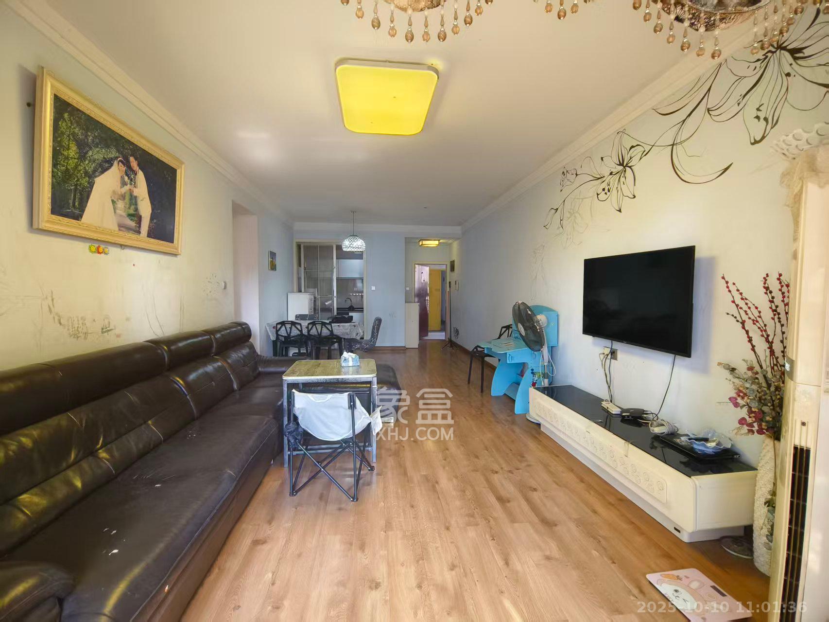 保利麓谷林语E区  3室2厅2卫    2500.0元/月 保利麓谷林语E区  3室2厅2卫    2500.0元/月