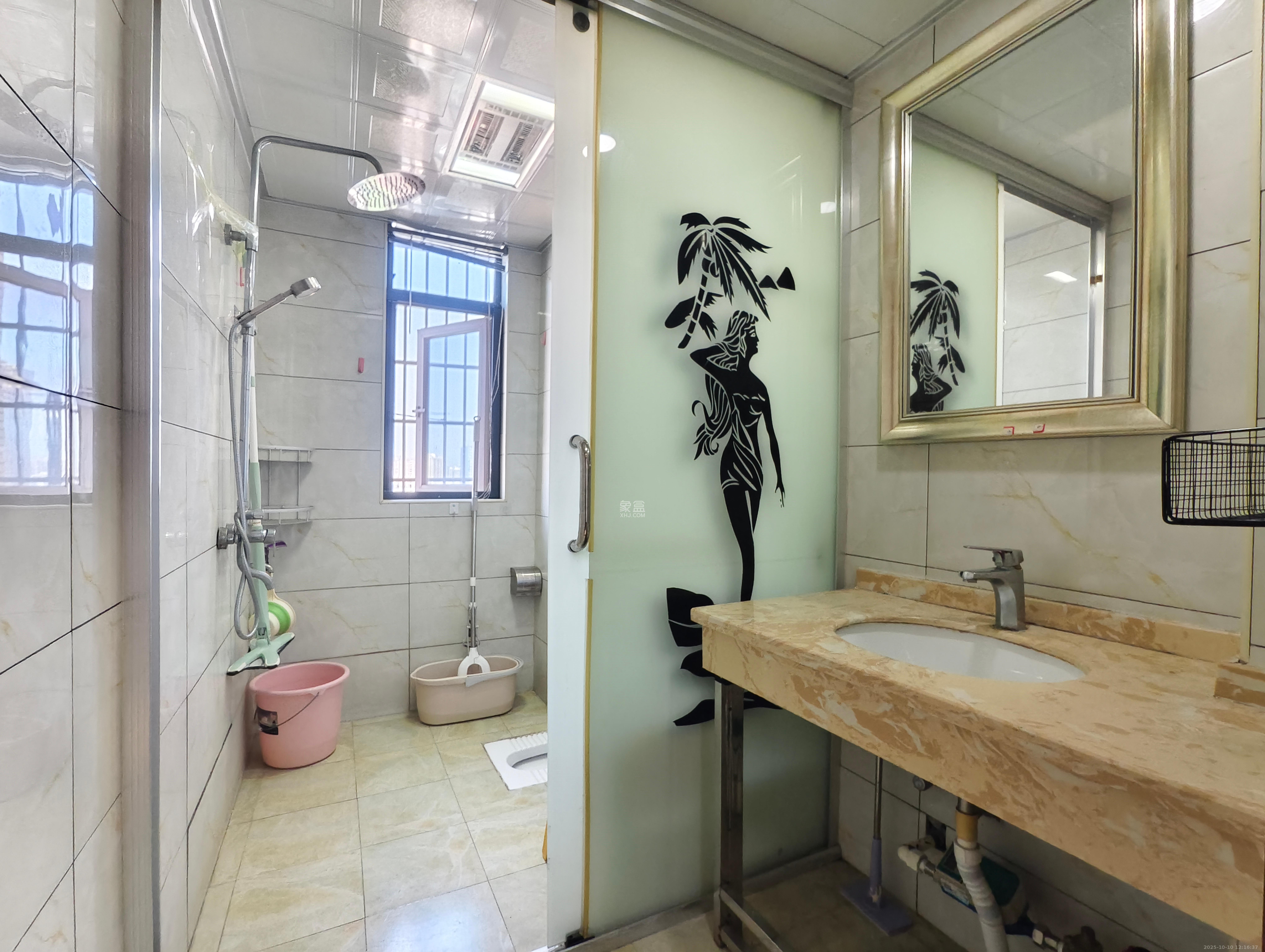 华城广场 2室2厅1卫 2800.0元/月 华城广场 2室2厅1卫 2800.0元/月室内图