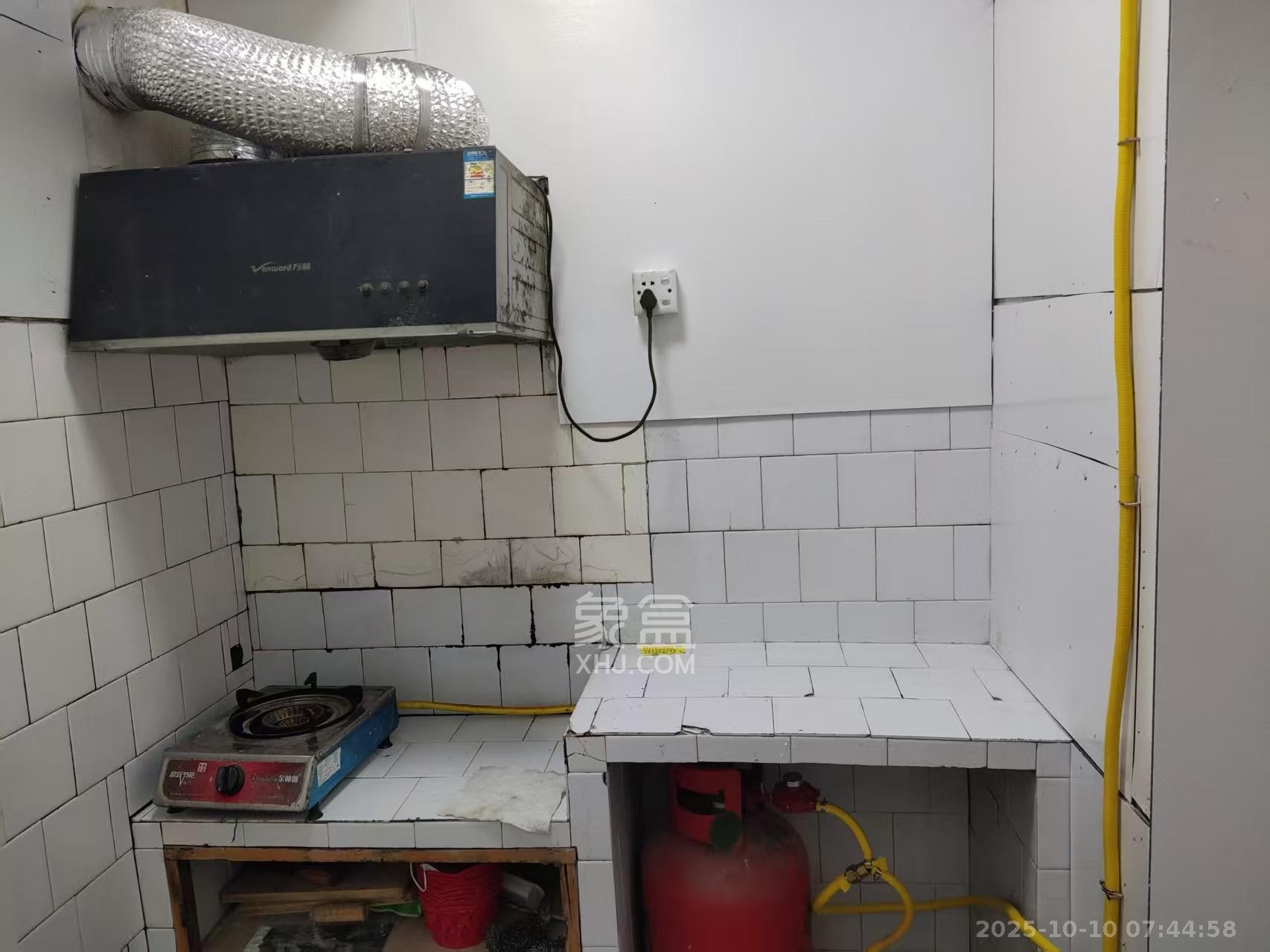 曙光小区  1室0厅0卫    1100.0元/月室内图