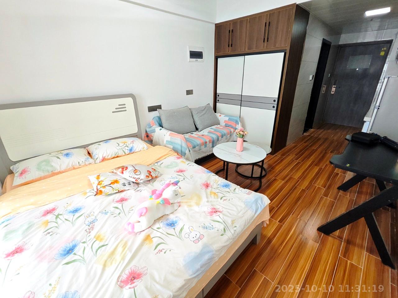 龙湖湘江星座（祺鑫星座公寓）  1室1厅1卫    1400.0元/月室内图