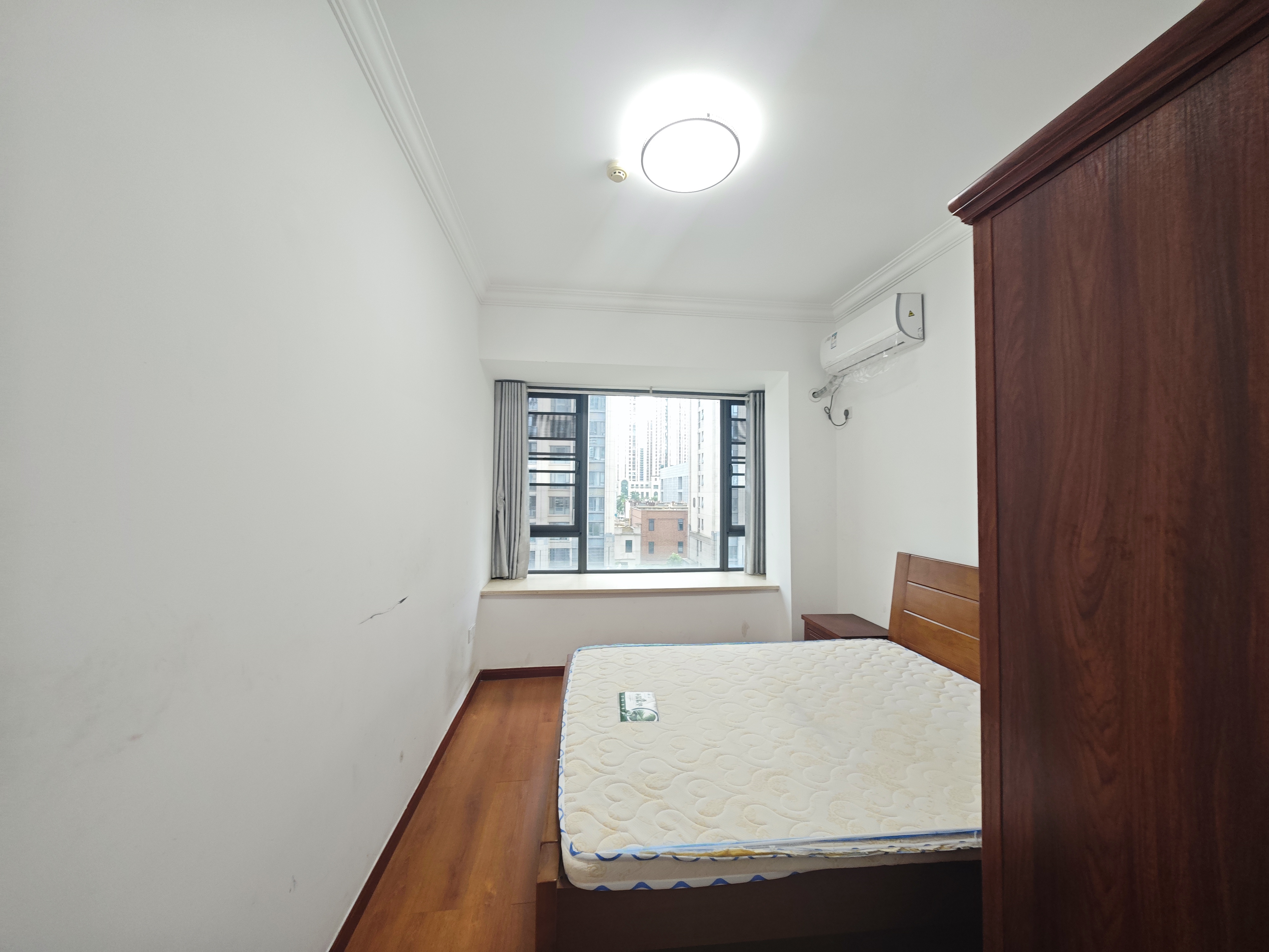 海航豪庭北苑  3室2厅2卫    5000.0元/月室内图