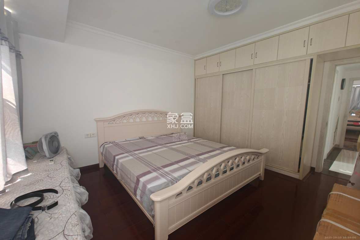 佳兆业金域天下三期 3室2厅1卫 1800.0元/月 佳兆业金域天下三期 3室2厅1卫 1800.0元/月室内图