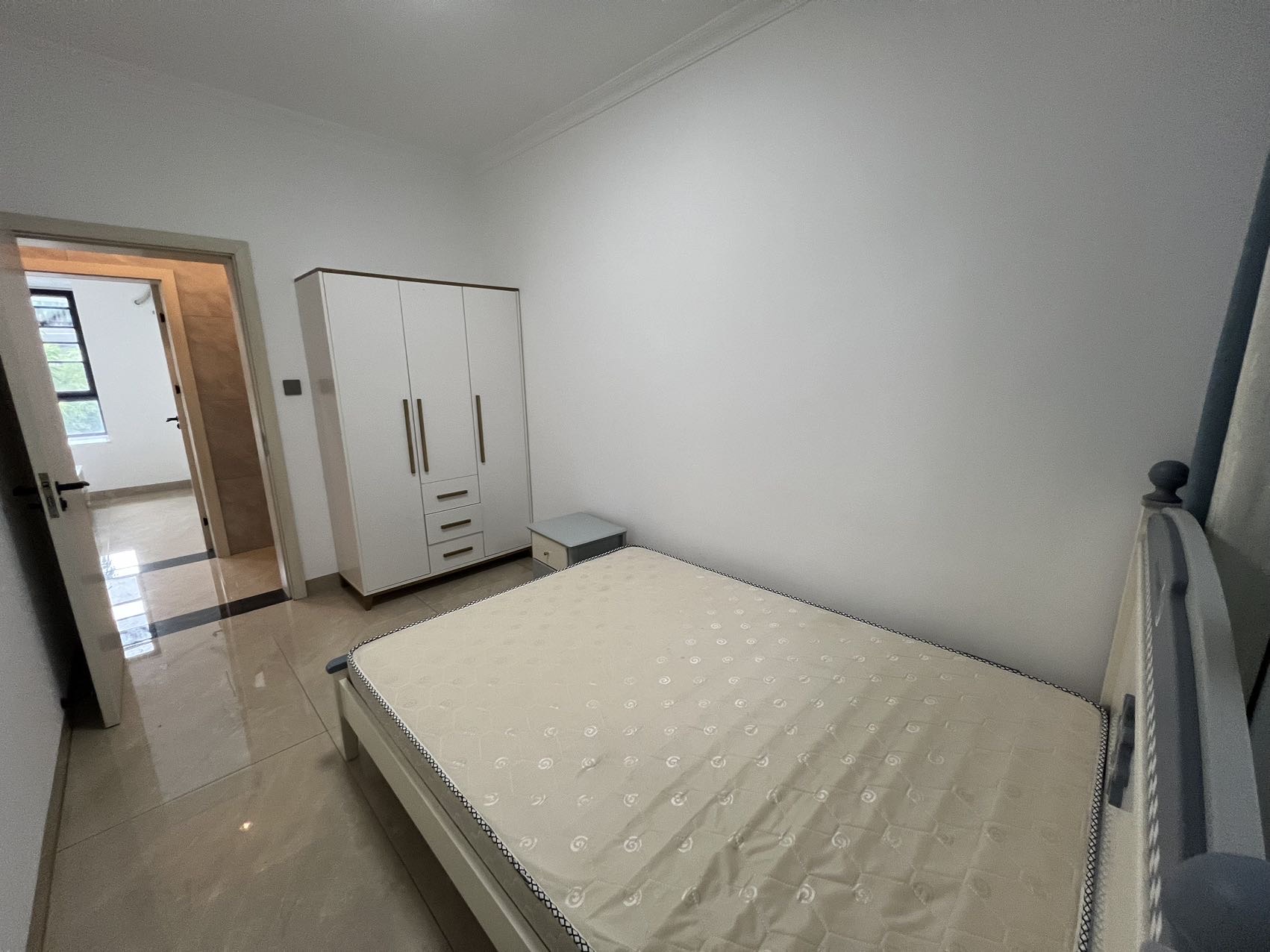 海航豪庭南苑  3室2厅2卫    5000.0元/月 海航豪庭南苑  3室2厅2卫    5000.0元/月室内图