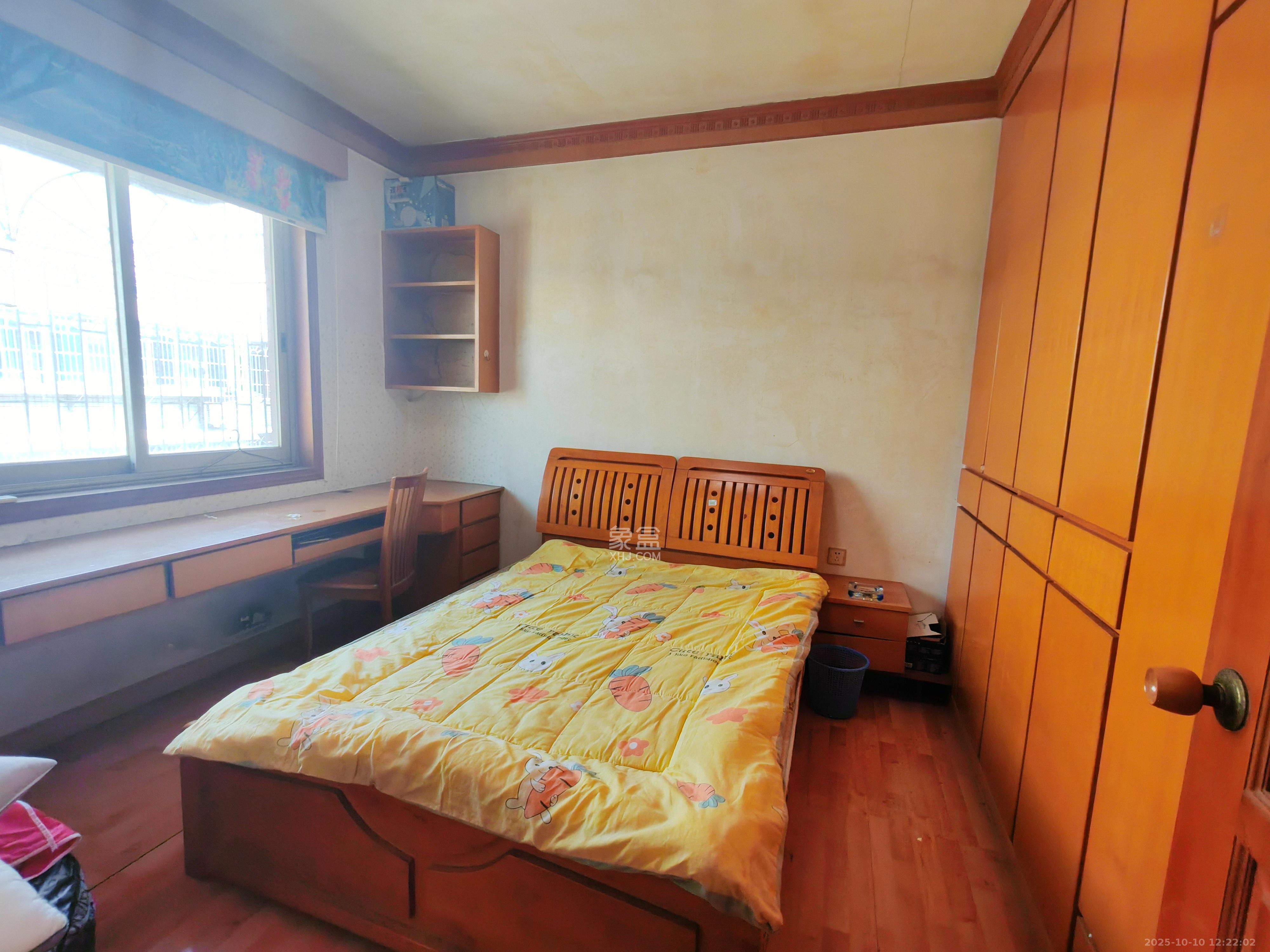 南天花园  3室2厅2卫    1800.0元/月 南天花园  3室2厅2卫    1800.0元/月室内图