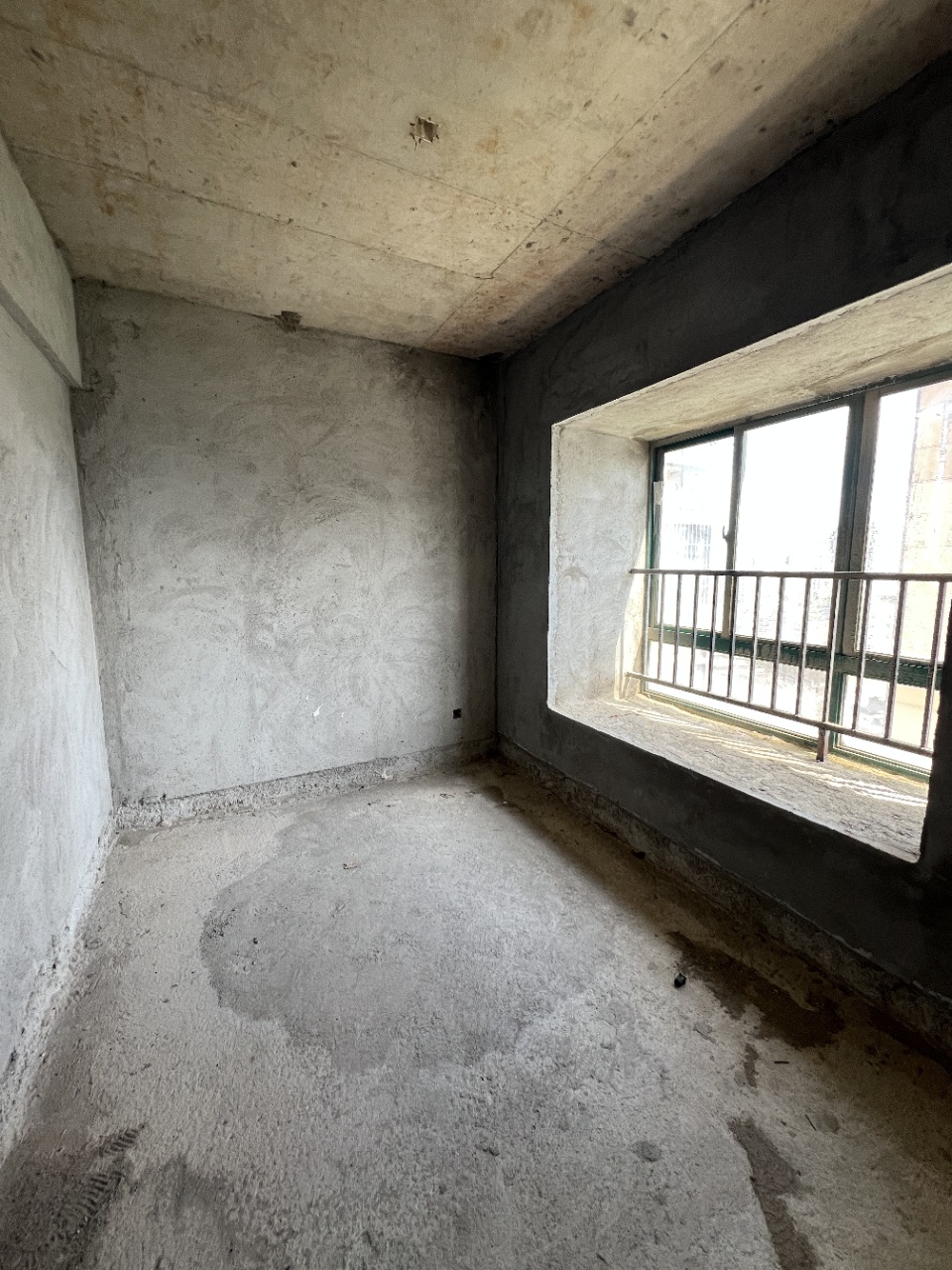 龙凤花园 2室2厅1卫 92.0万 龙凤花园 2室2厅1卫 92.0万室内图