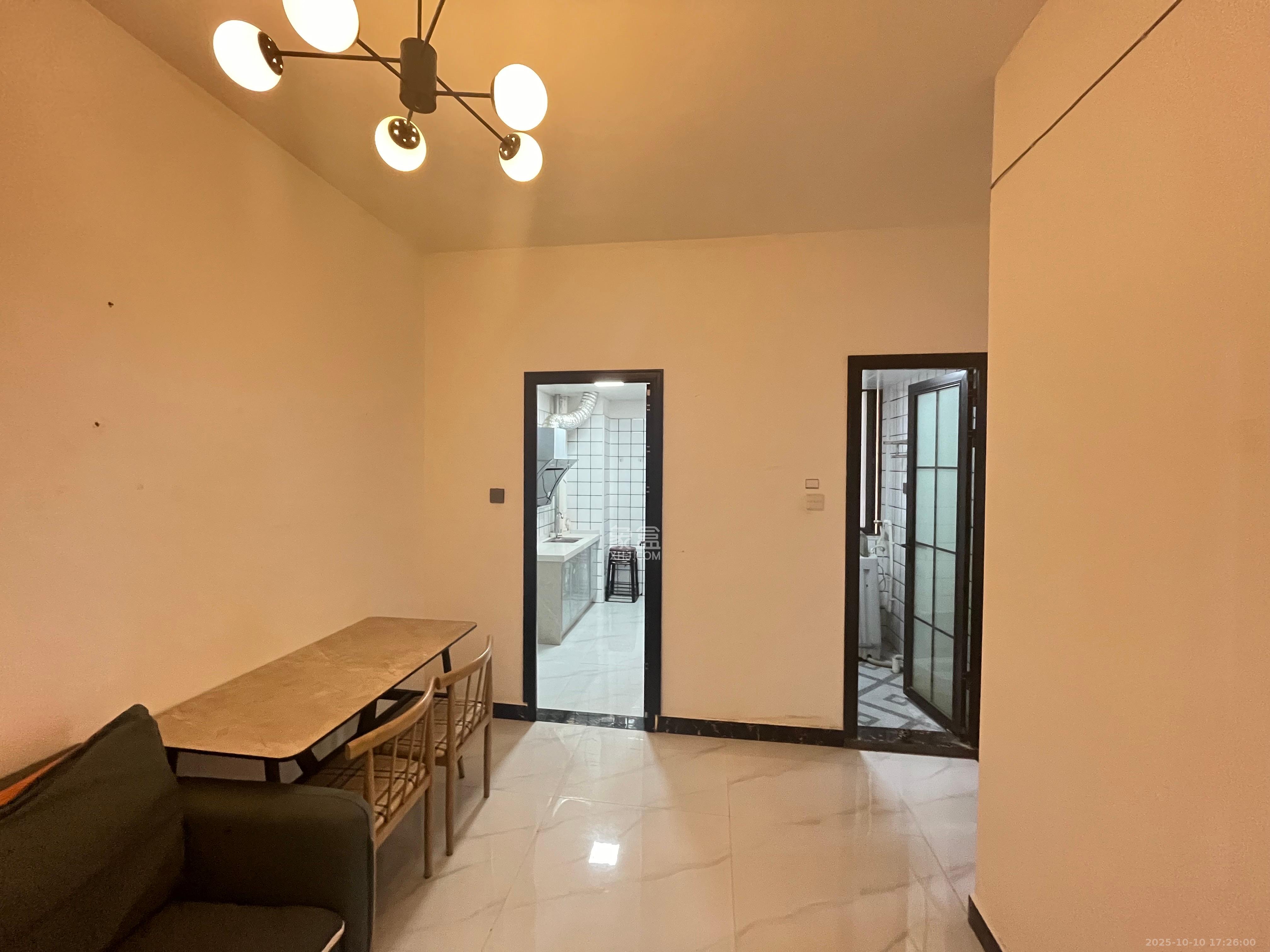 星雅美辰  1室0厅0卫    1800.0元/月 星雅美辰  1室0厅0卫    1800.0元/月室内图