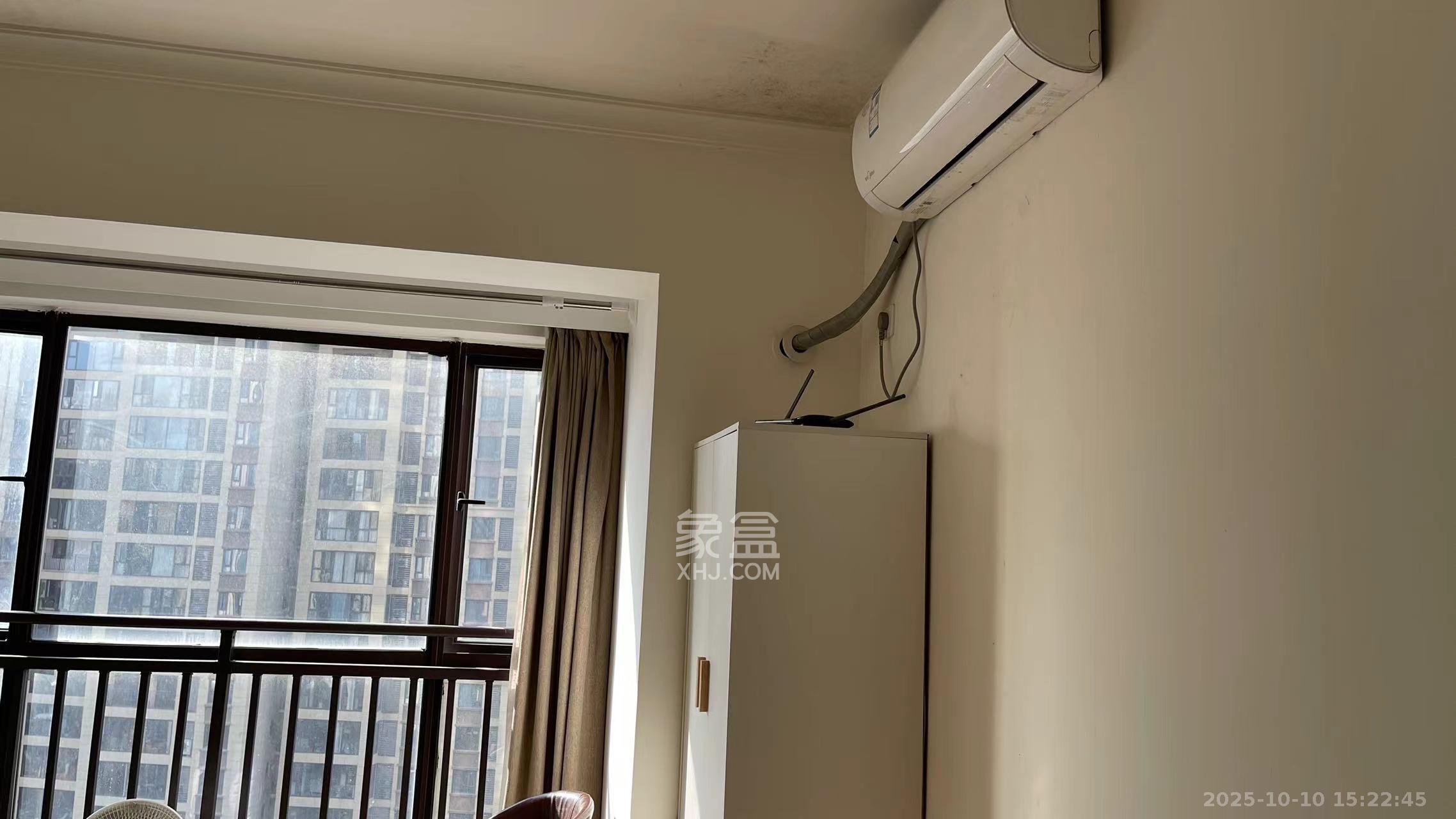 五江天街北区  1室1厅1卫    1400.0元/月室内图