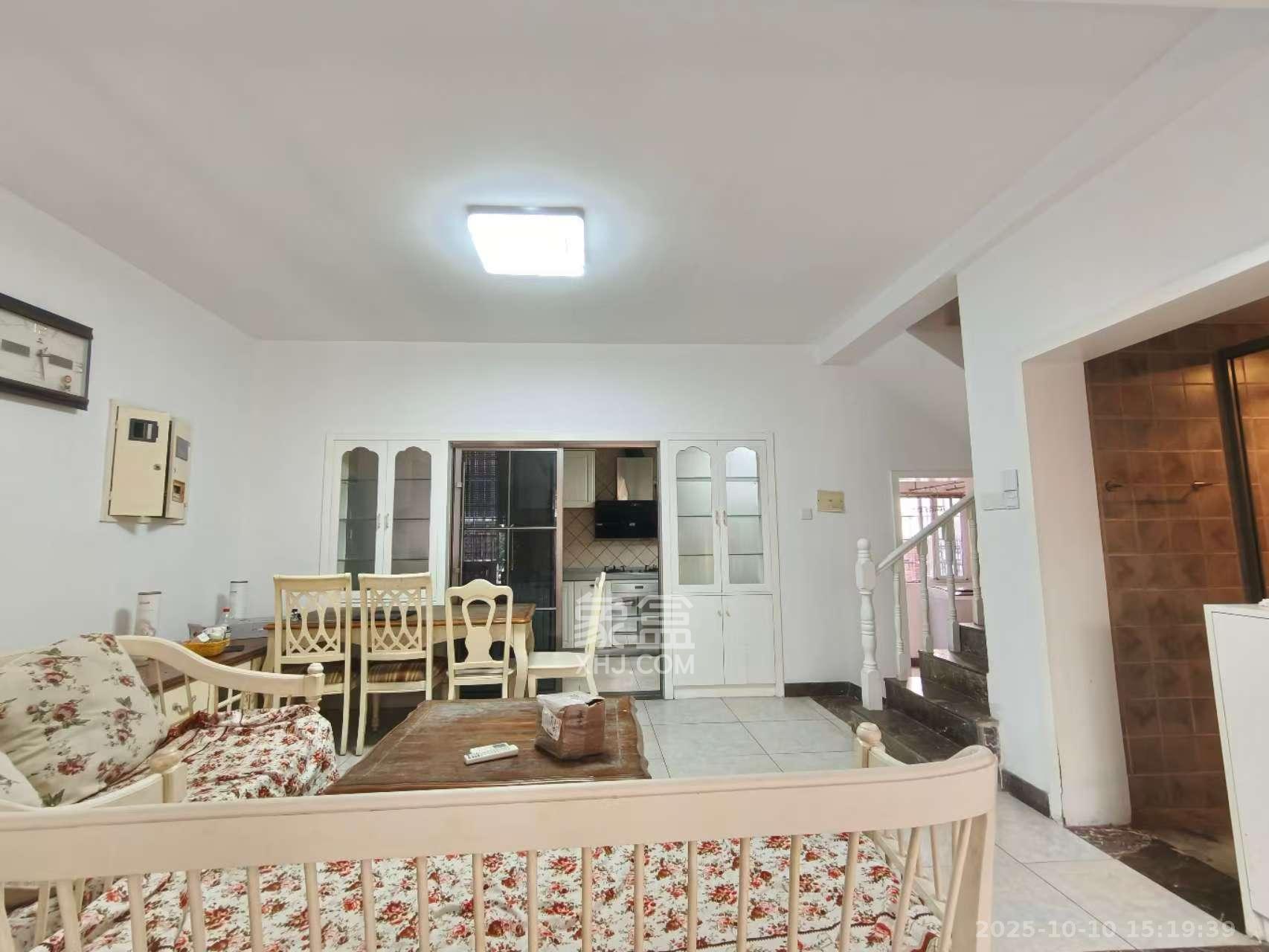 幸福里（幸福里一期）  5室2厅3卫    4800.0元/月室内图