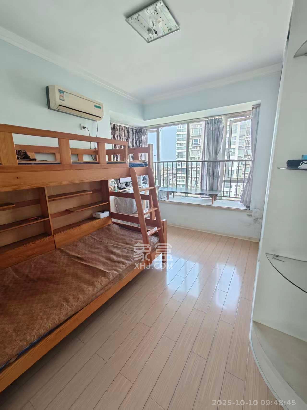 中建桂苑 3室2厅2卫 2200.0元/月 中建桂苑 3室2厅2卫 2200.0元/月室内图