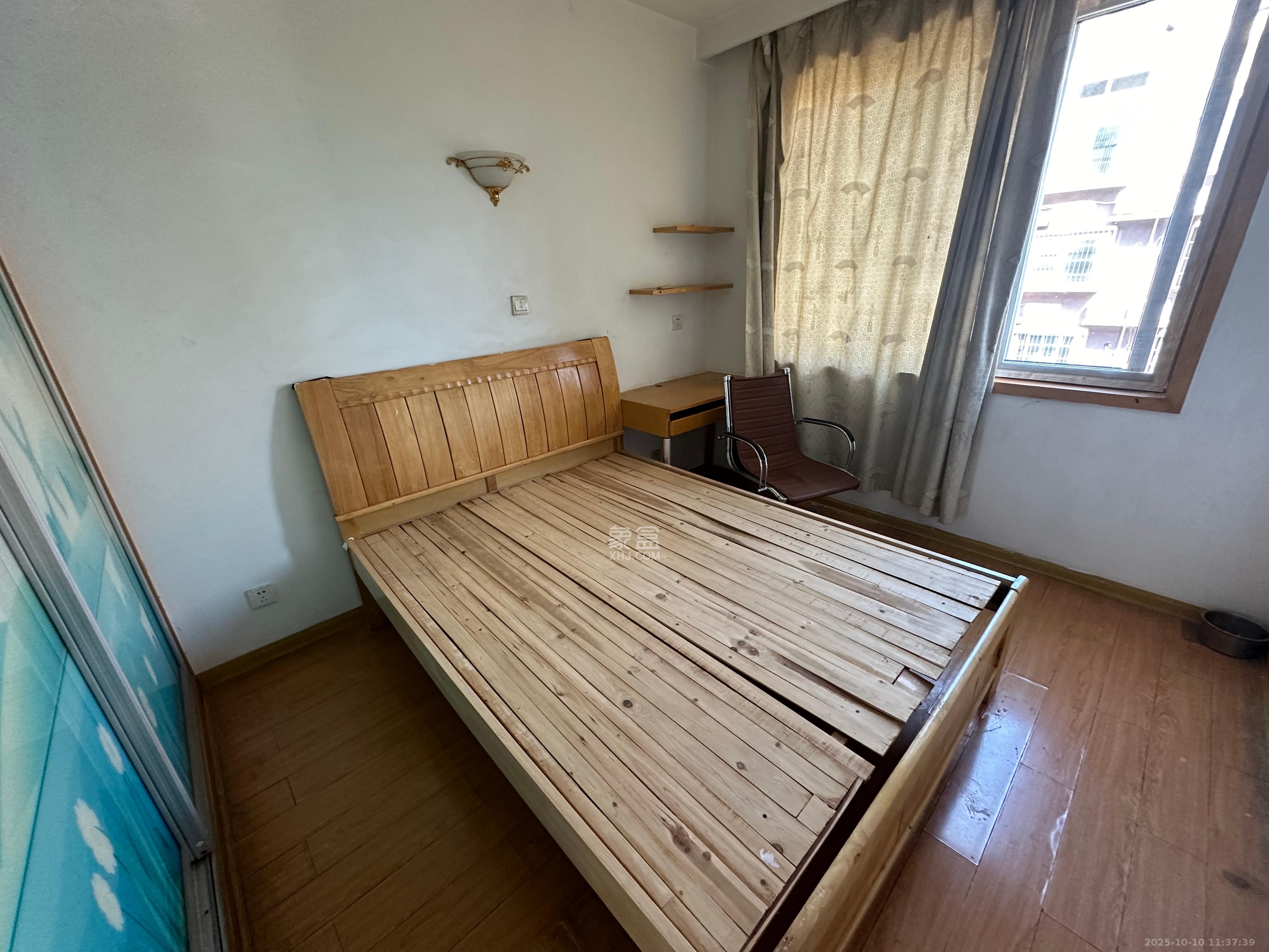 湘樟园小区(湘樟家园) 2室1厅1卫 1600.0元/月 湘樟园小区(湘樟家园) 2室1厅1卫 1600.0元/月室内图