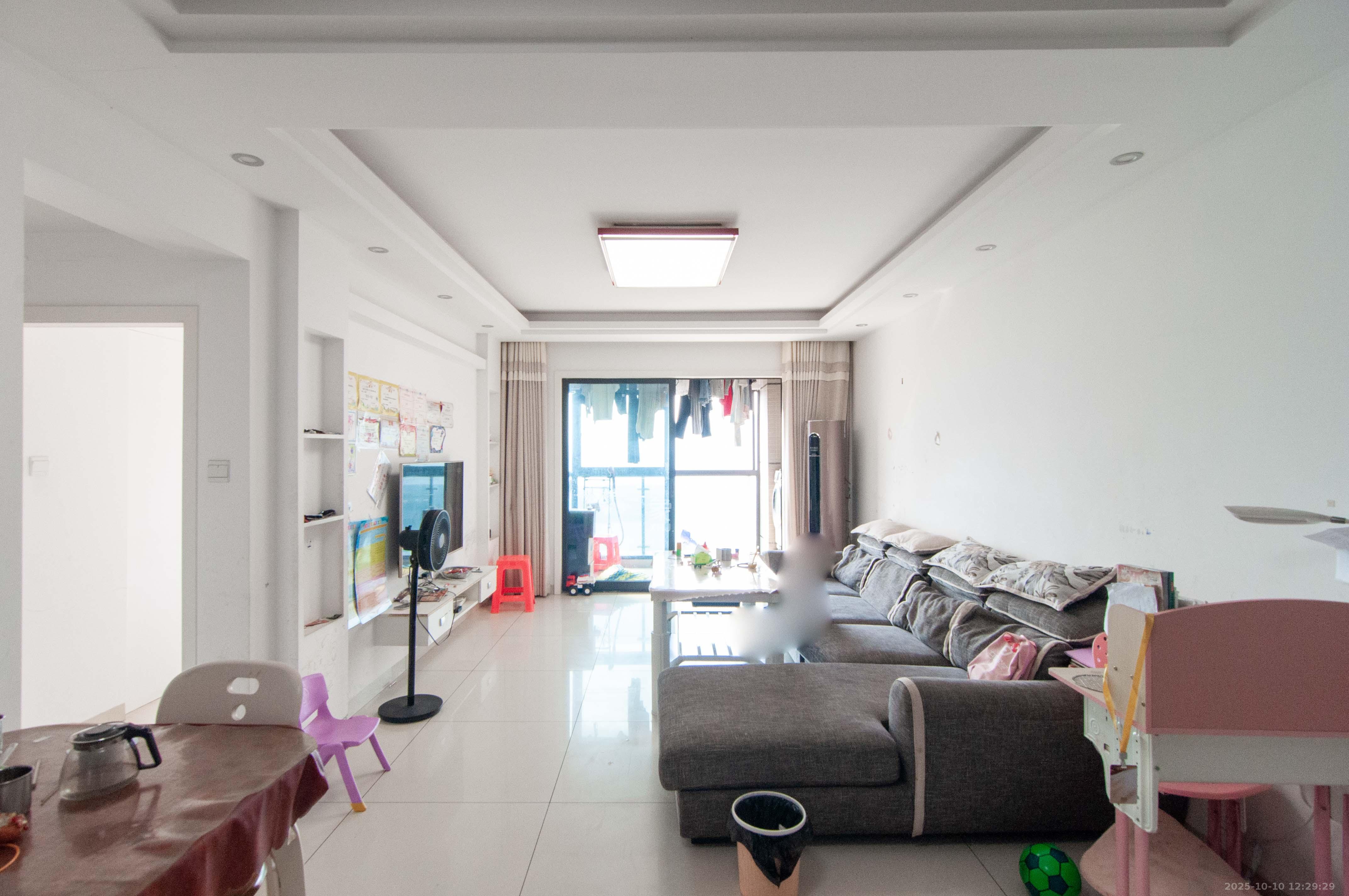 达美D6区  2室1厅1卫    90.0万