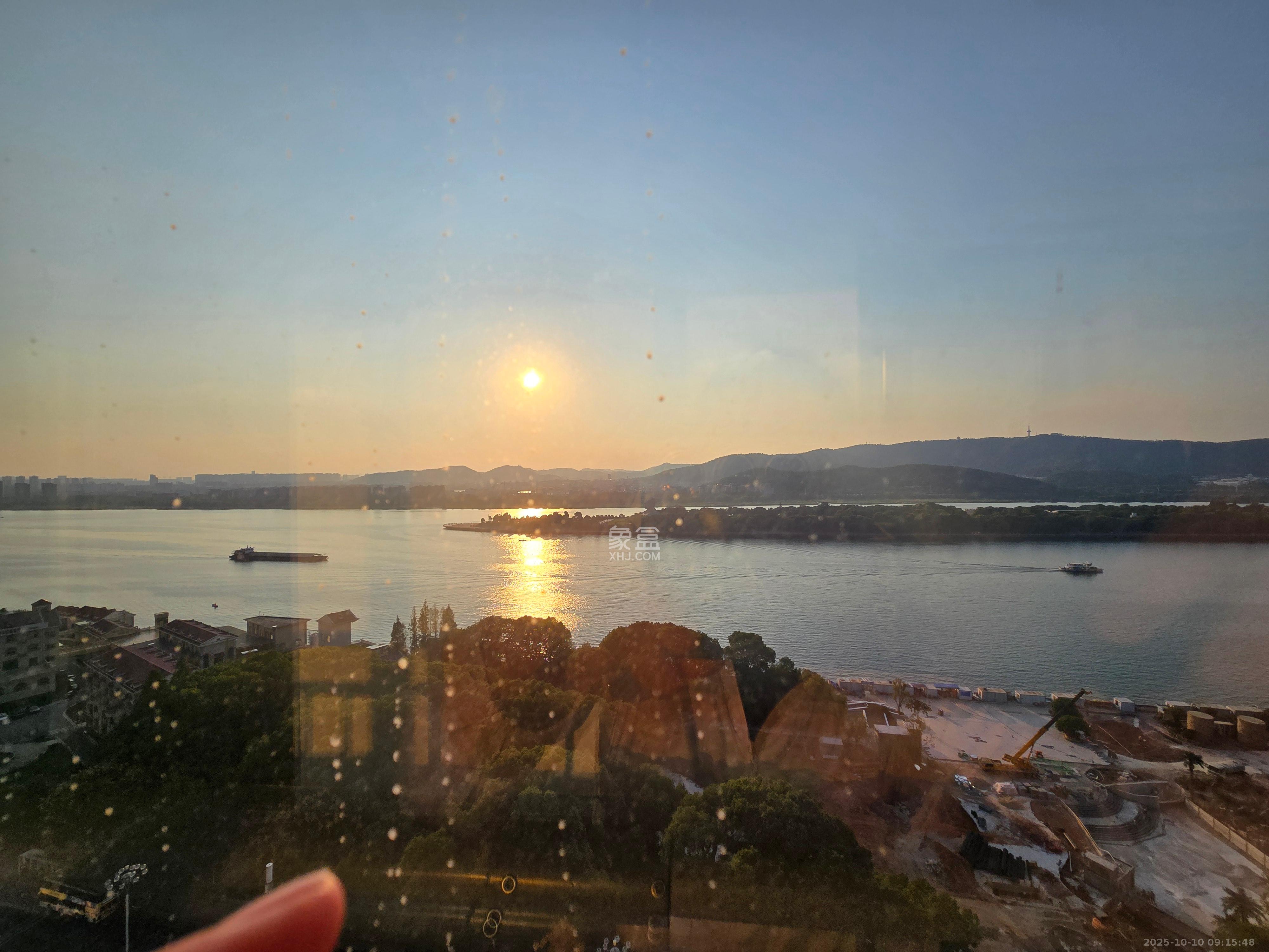 保利国际广场 1室1厅1卫 3500.0元/月 保利国际广场 1室1厅1卫 3500.0元/月室内图