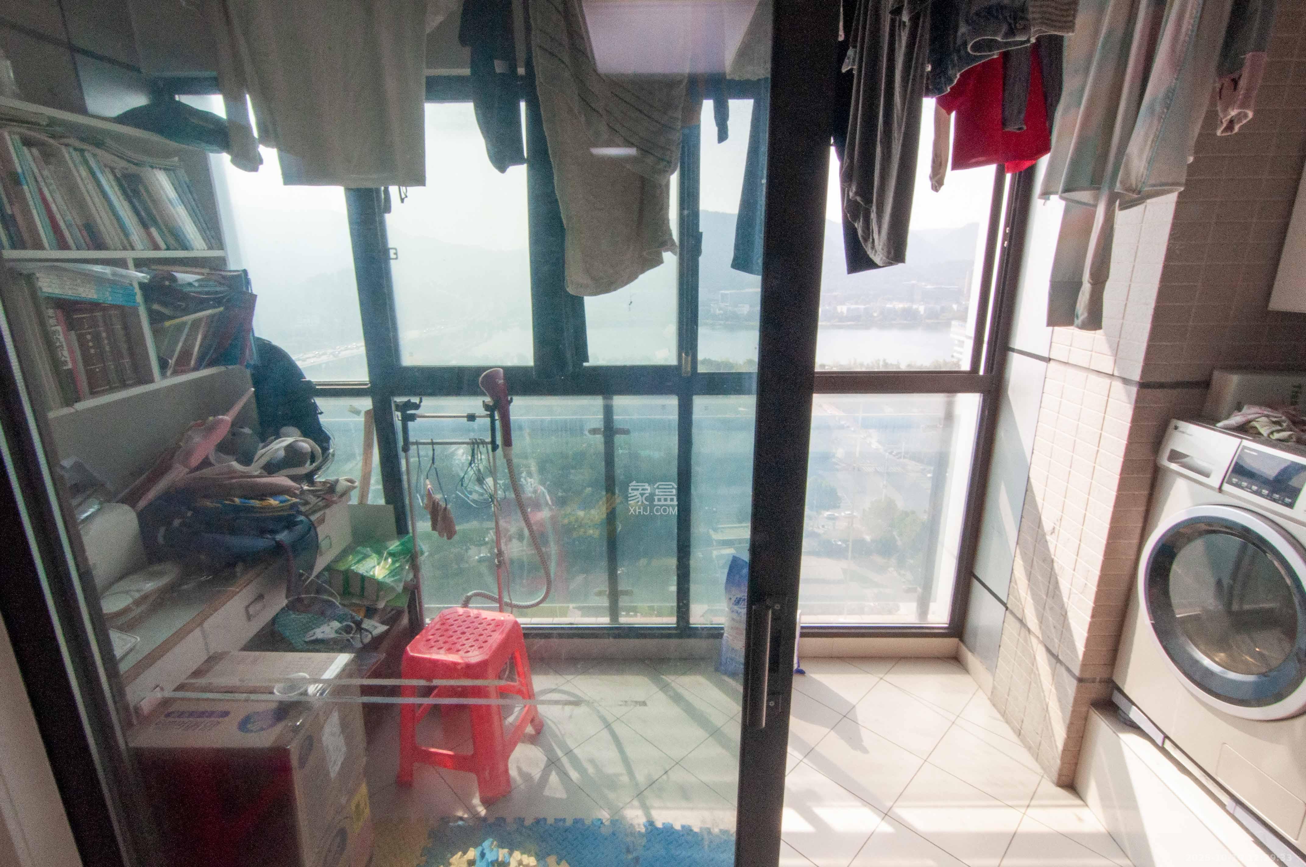 达美D6区  2室1厅1卫    90.0万其他