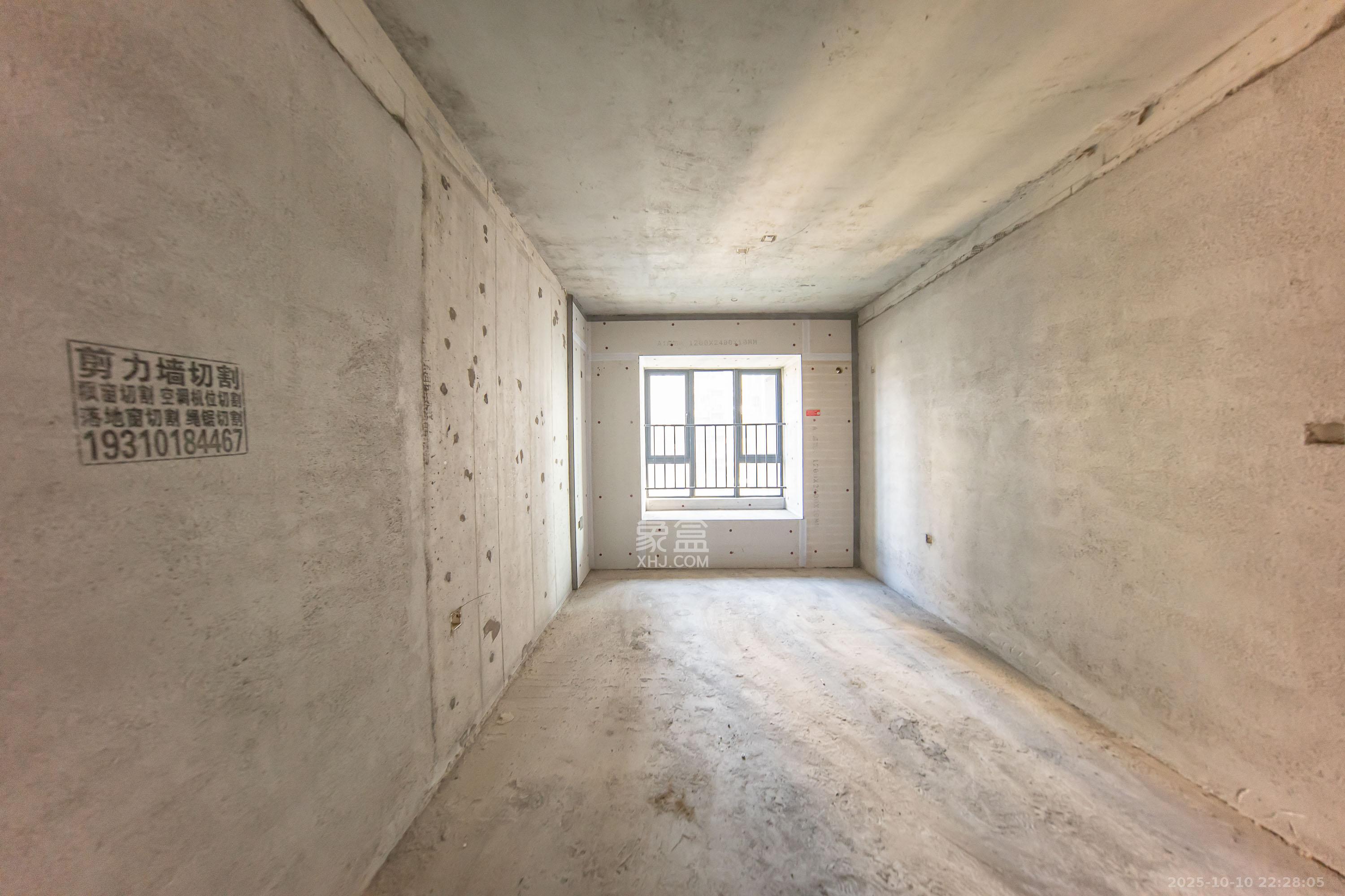 汉唐翰林府  1室0厅0卫    85.0万卧室