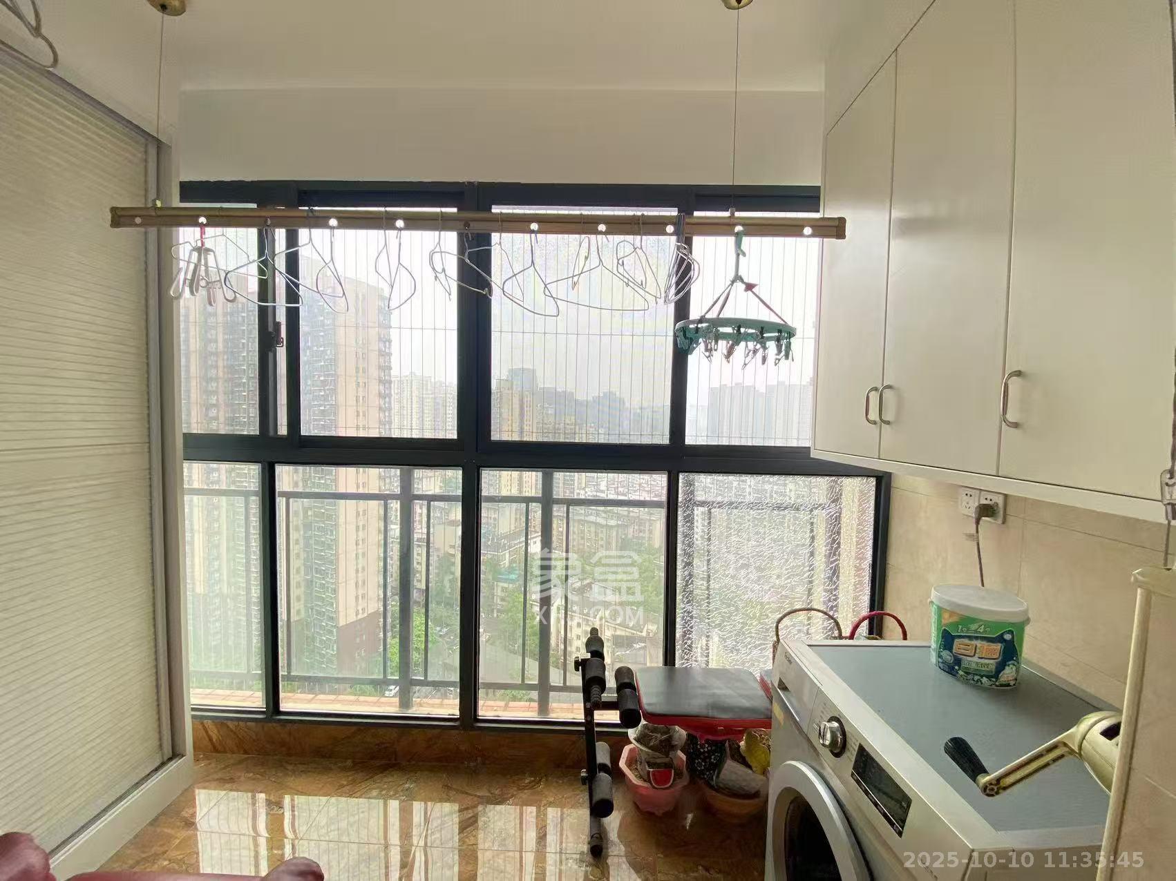 钱隆首府(福晟御园)  3室2厅2卫    3000.0元/月 钱隆首府(福晟御园)  3室2厅2卫    3000.0元/月室内图