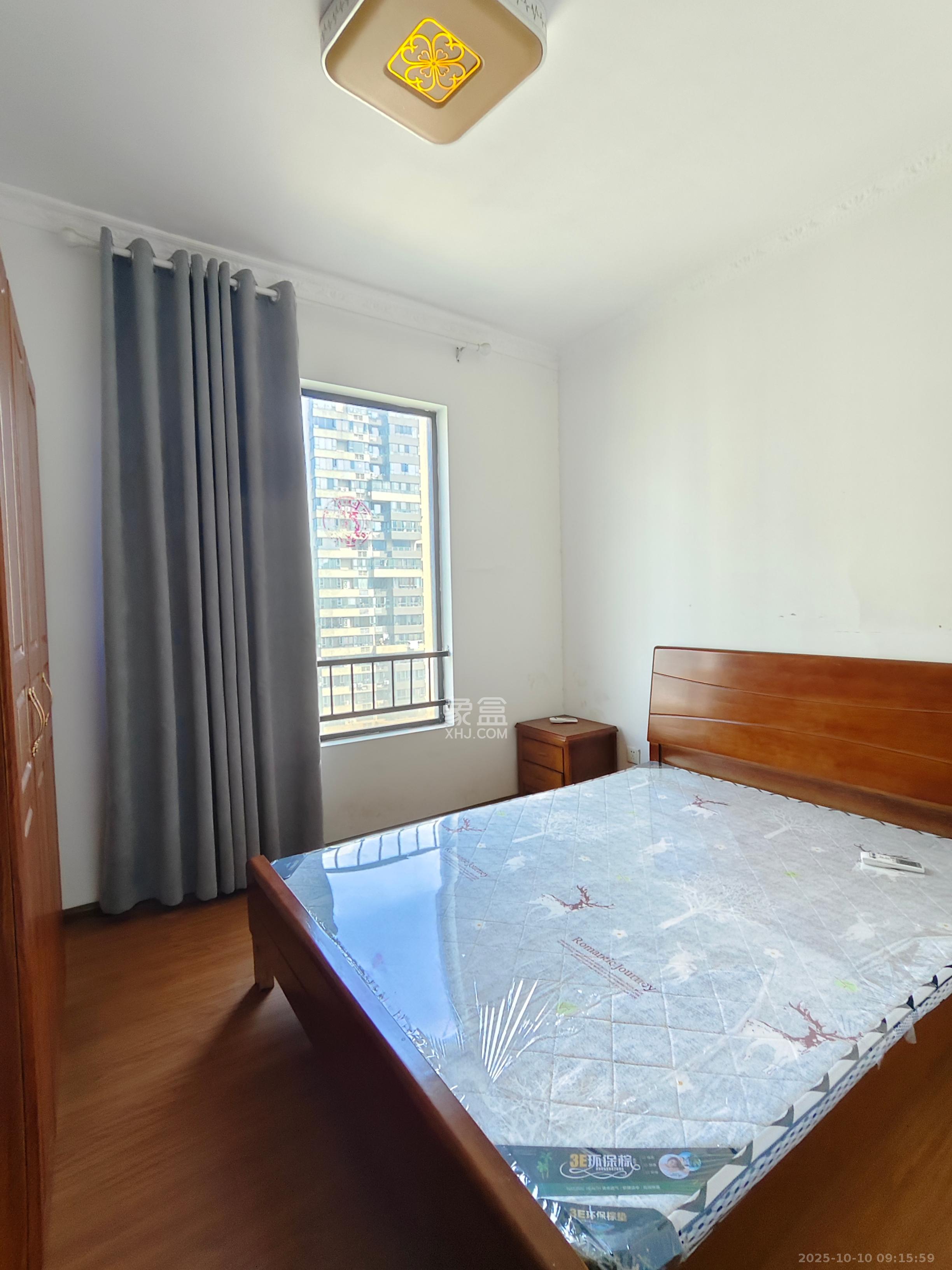 长房时代城 3室2厅2卫 3000.0元/月 长房时代城 3室2厅2卫 3000.0元/月室内图