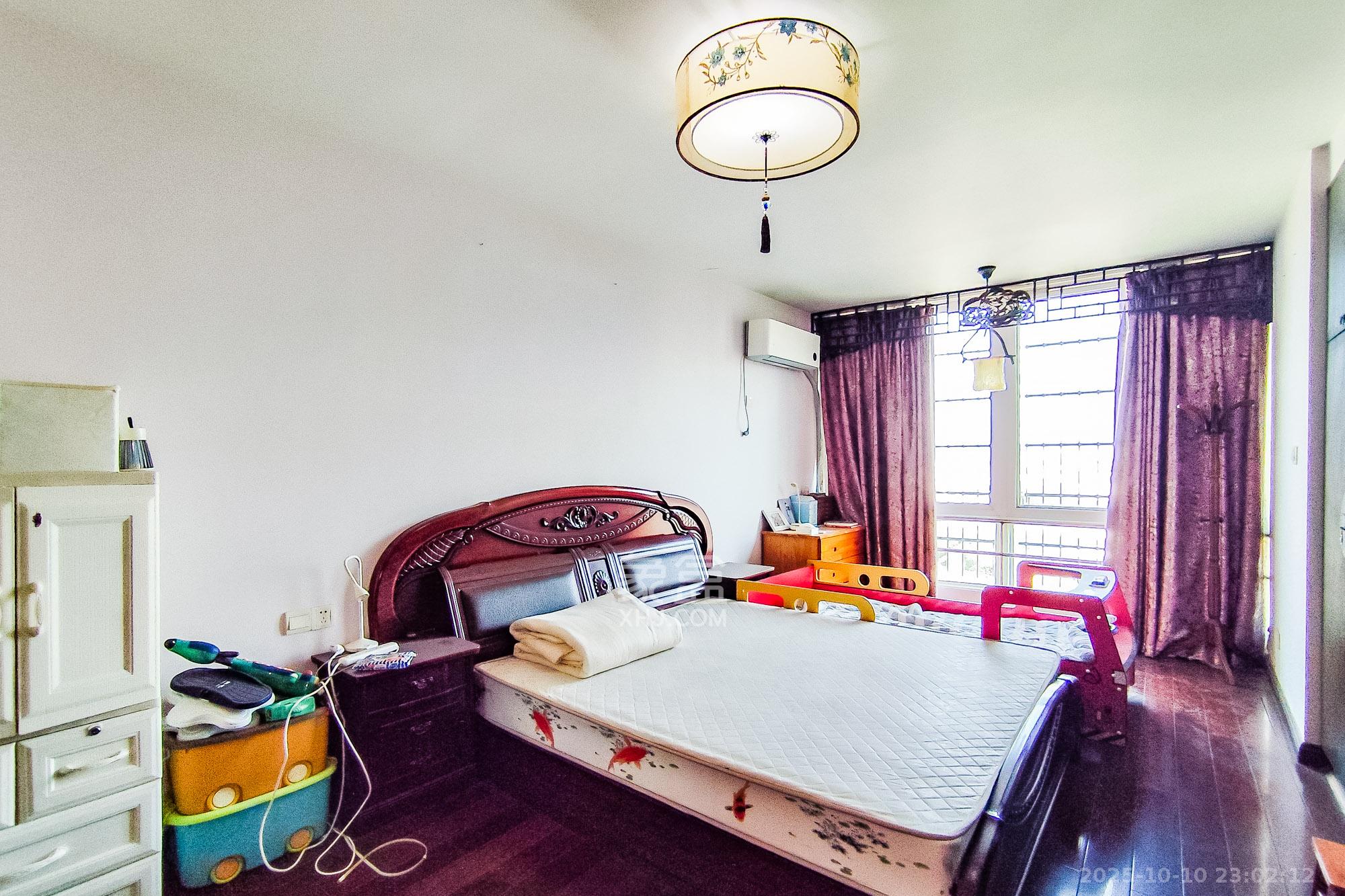 恒鑫澜北湾  3室2厅2卫    125.0万卧室