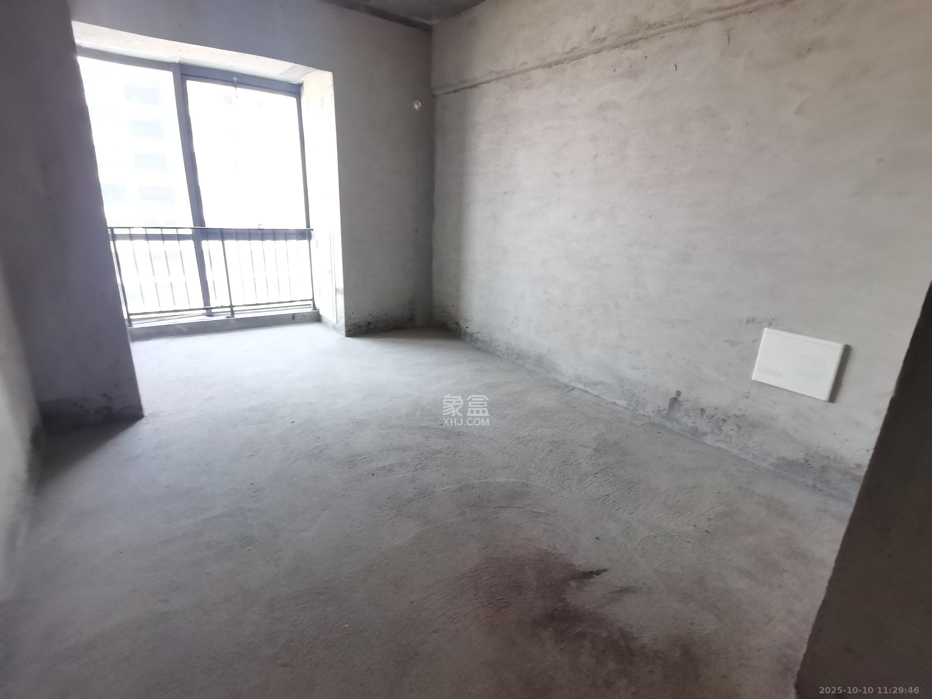 中建宝铂公馆  1室1厅1卫    1000.0元/月