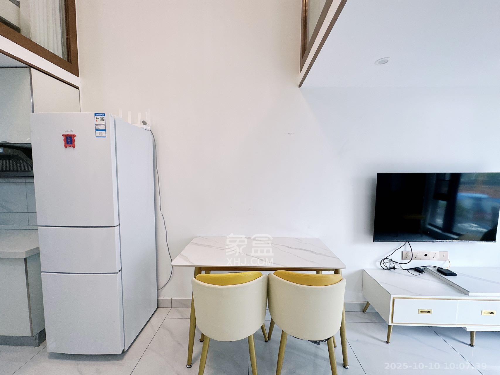 华润琨瑜府  2室1厅1卫    2500.0元/月 华润琨瑜府  2室1厅1卫    2500.0元/月室内图